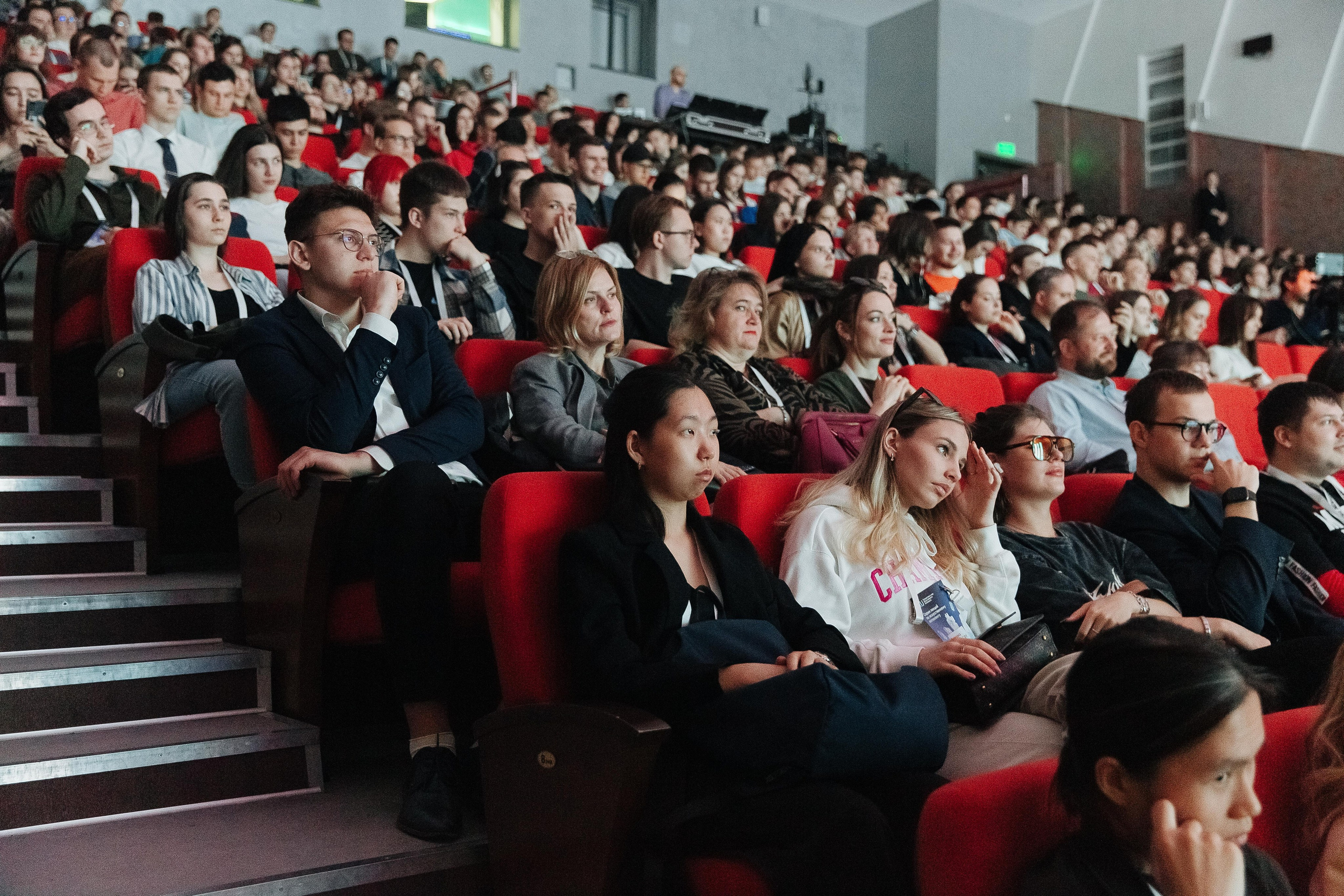 Сбер лекция по ИИ. Фотограф в Красноярске Любовь Малеева