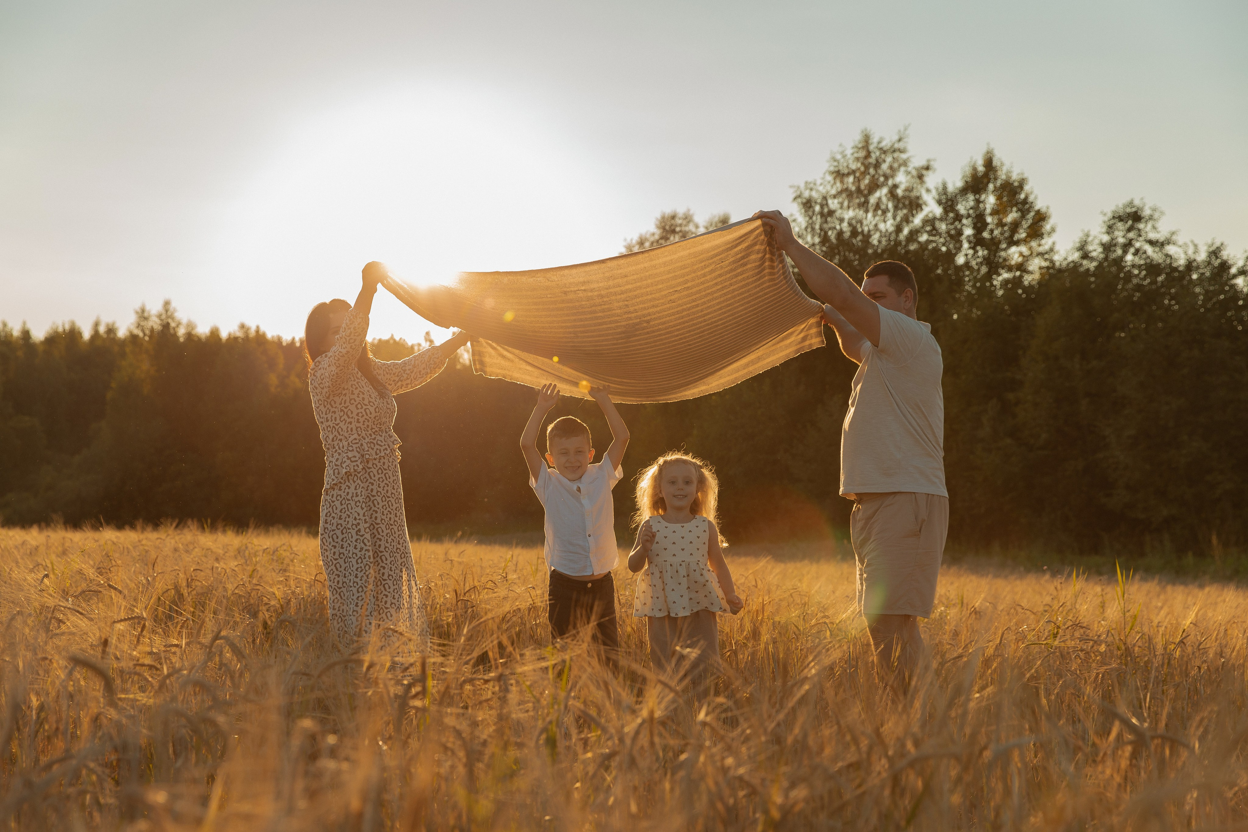 Дима Алёна Добромир и Стеша. Семейный фотограф Москва