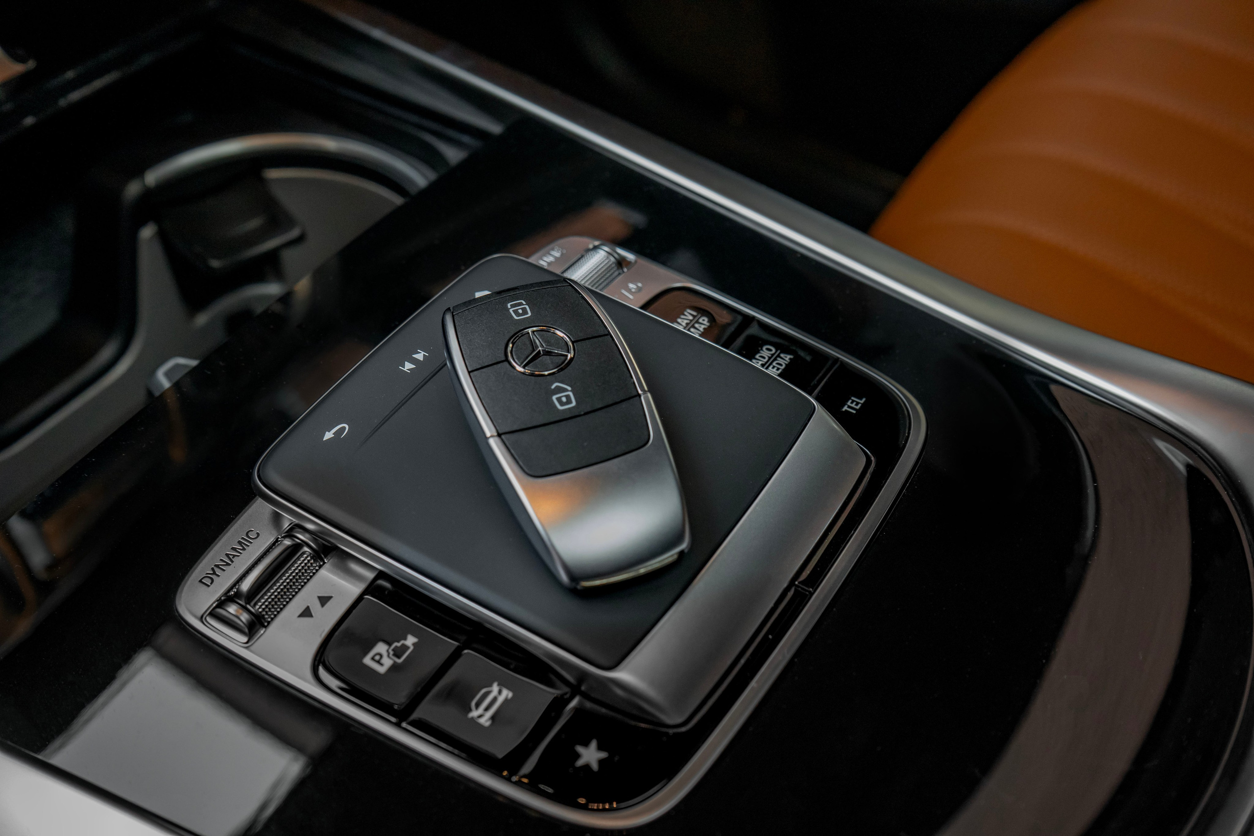 Mercedes-Benz G63