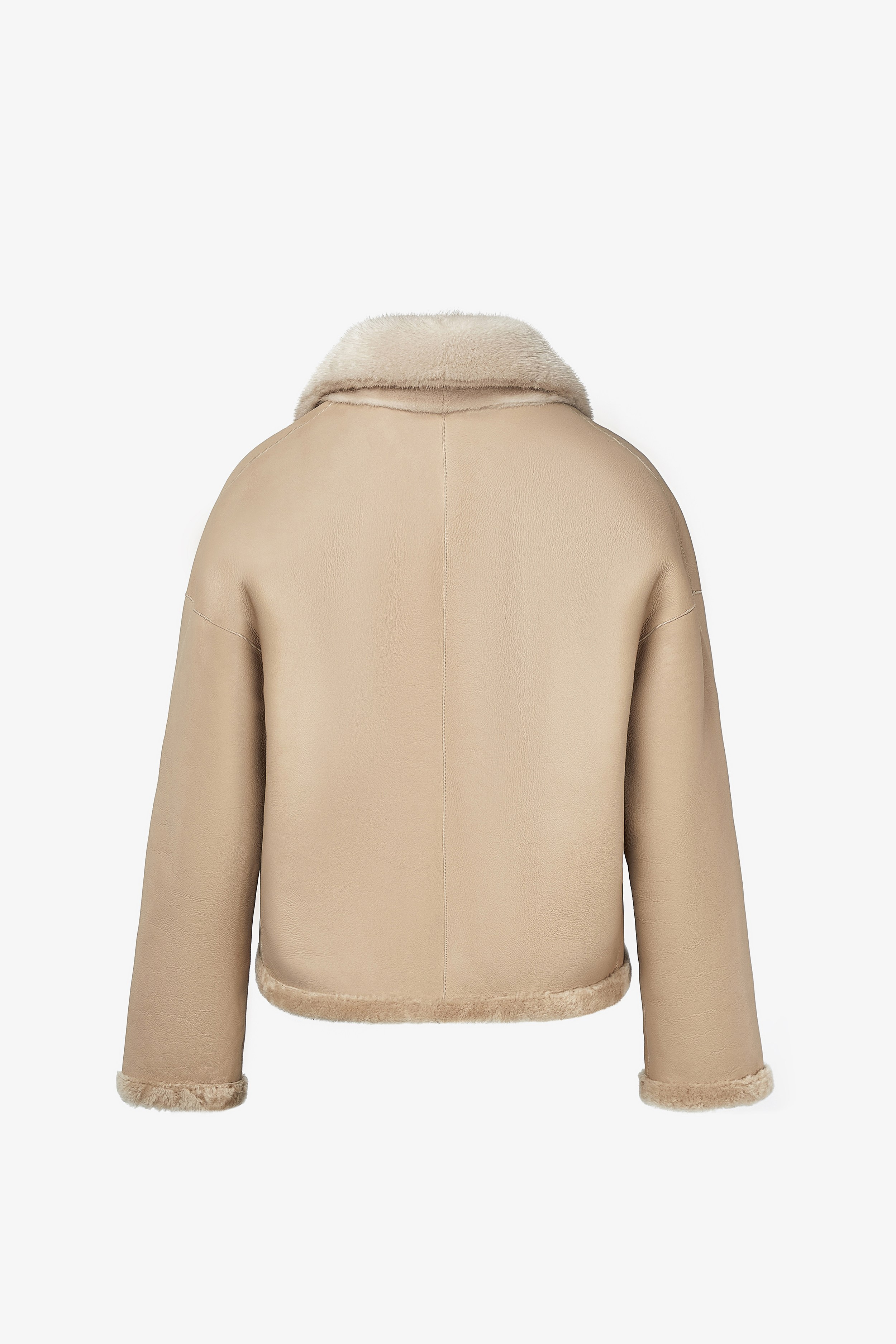 Ретушь фотографий курток и пуховиков | Студия SVITHART