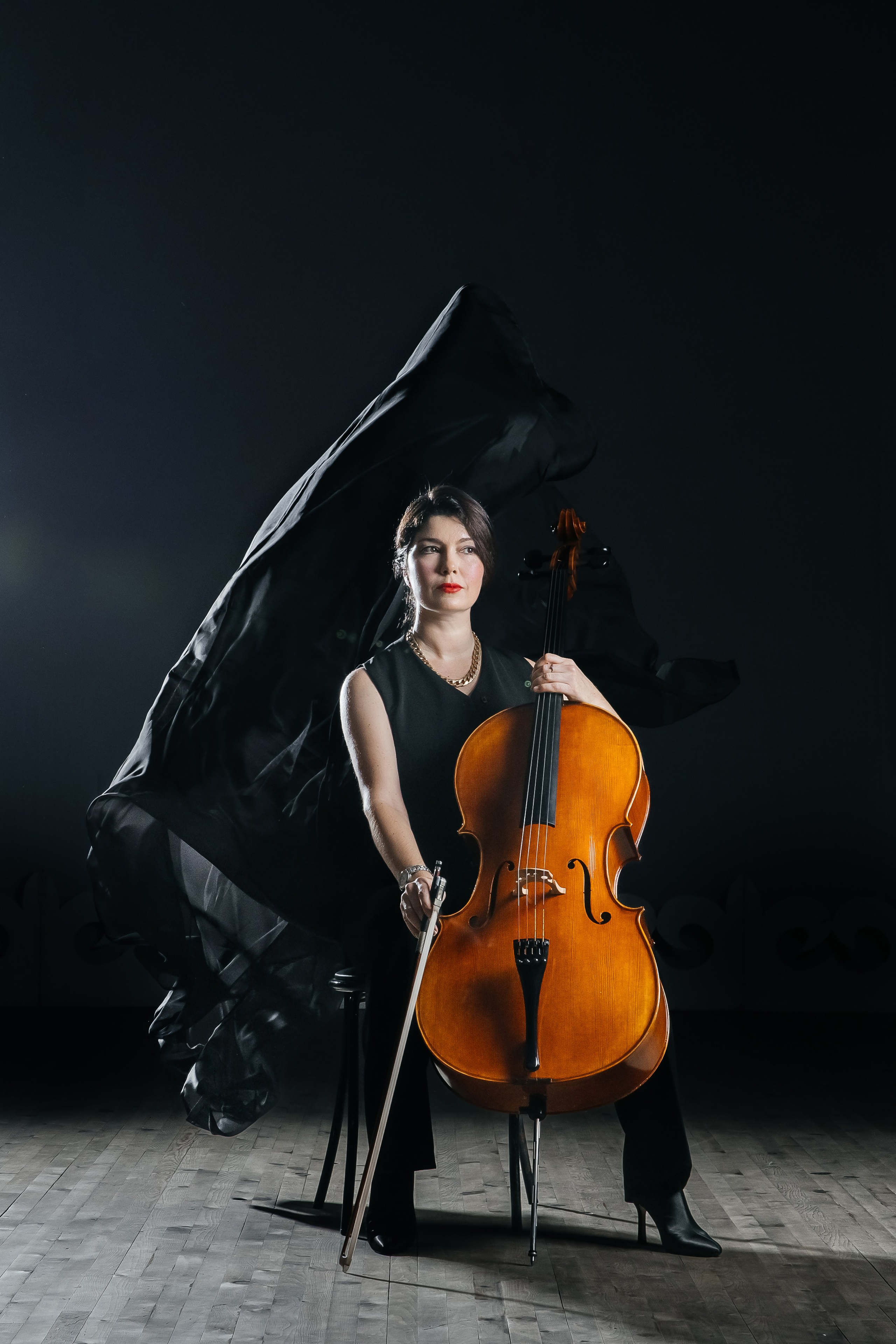 Content. Коммерческий фотограф, ретушёр Анастасия Пачина