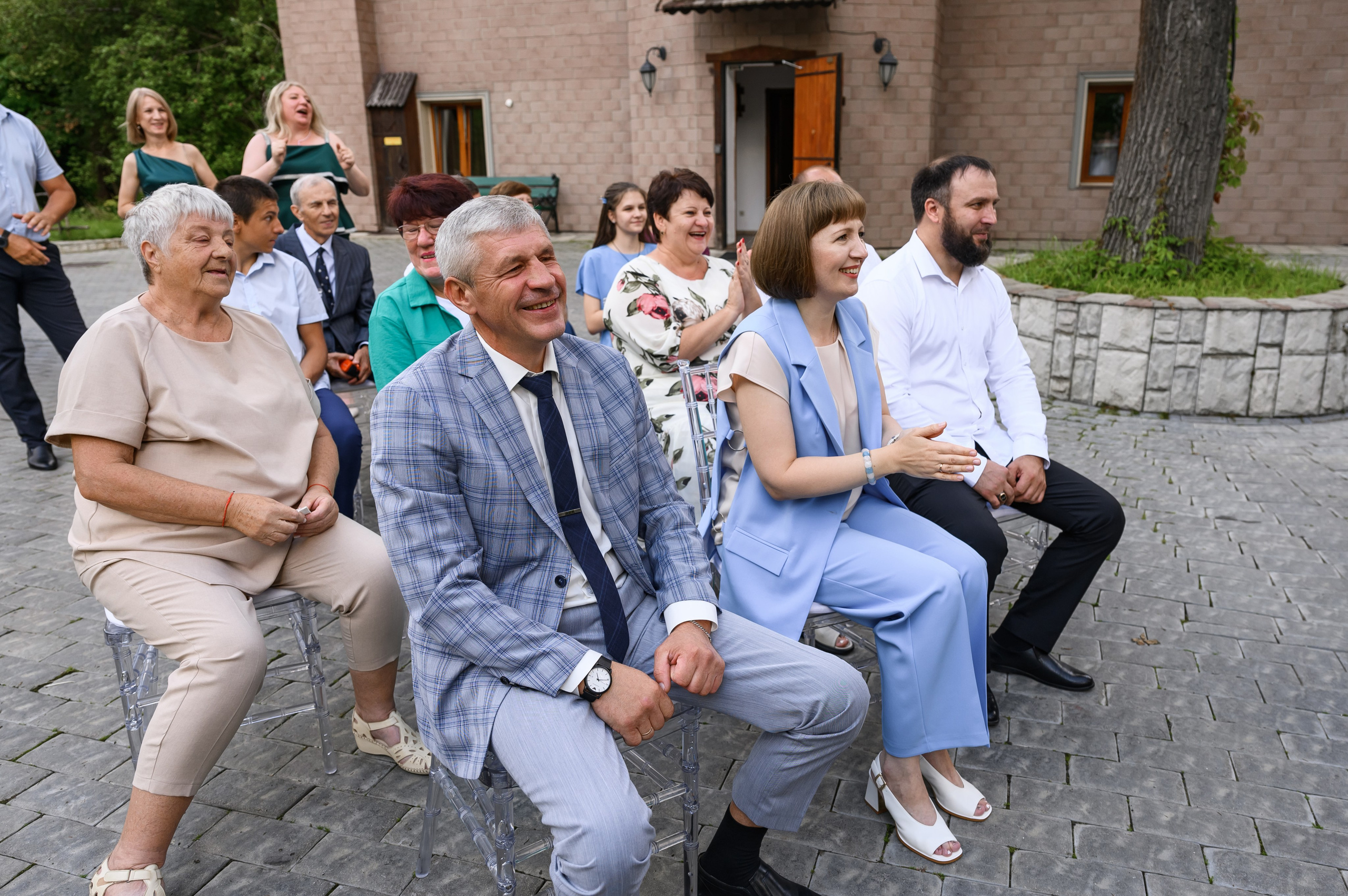 Свадебная фотосессия Банкетный зал Замок Монсоро. Свадебный фотограф Москва Юрий Кульман