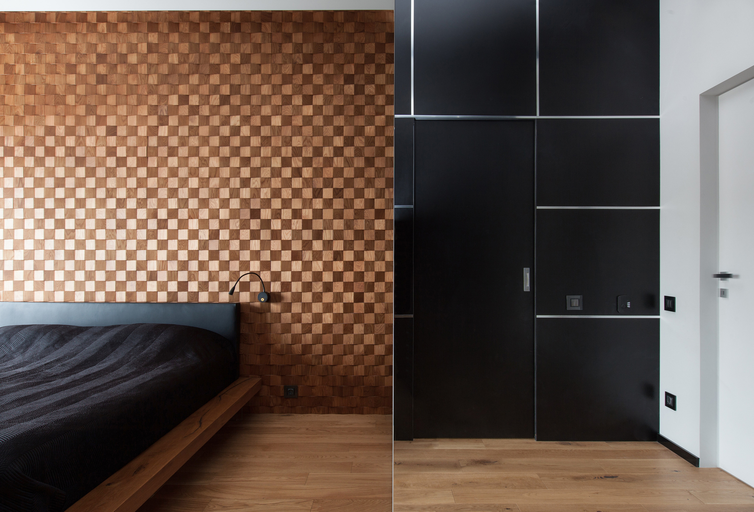 Дом на Новой Риге. Главная