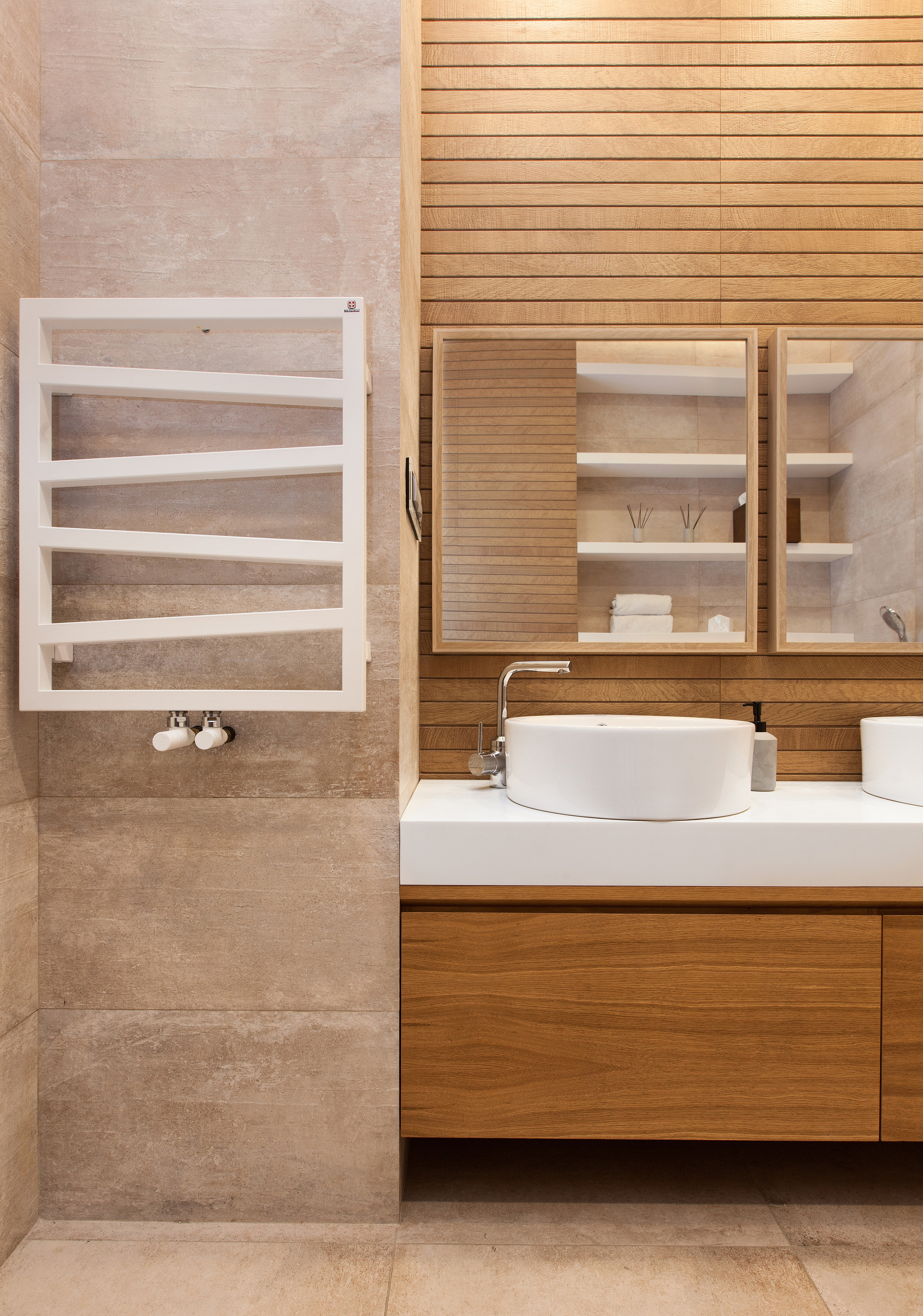 Дом на Новой Риге. Главная