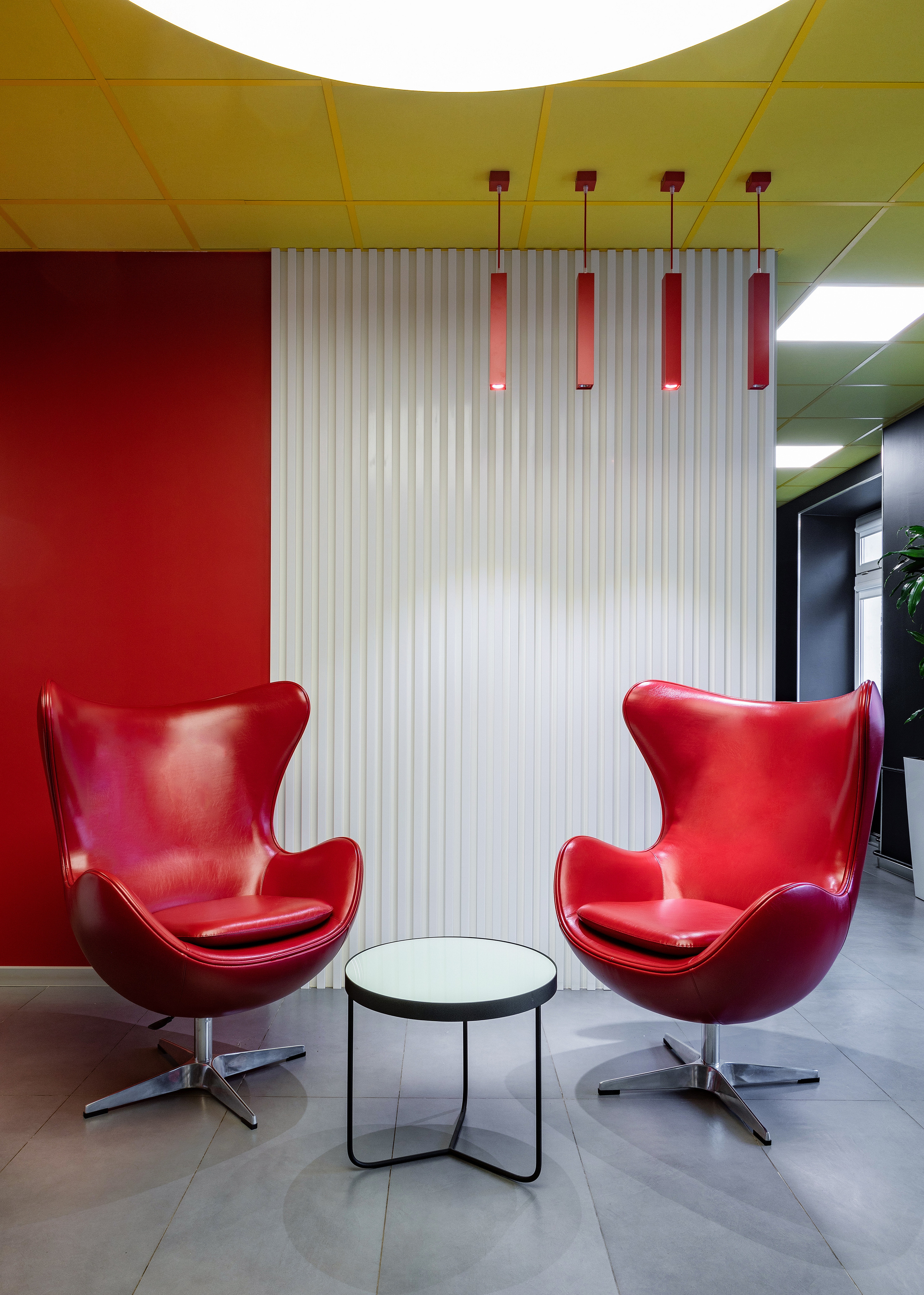 Офис рекламной компании. Главная