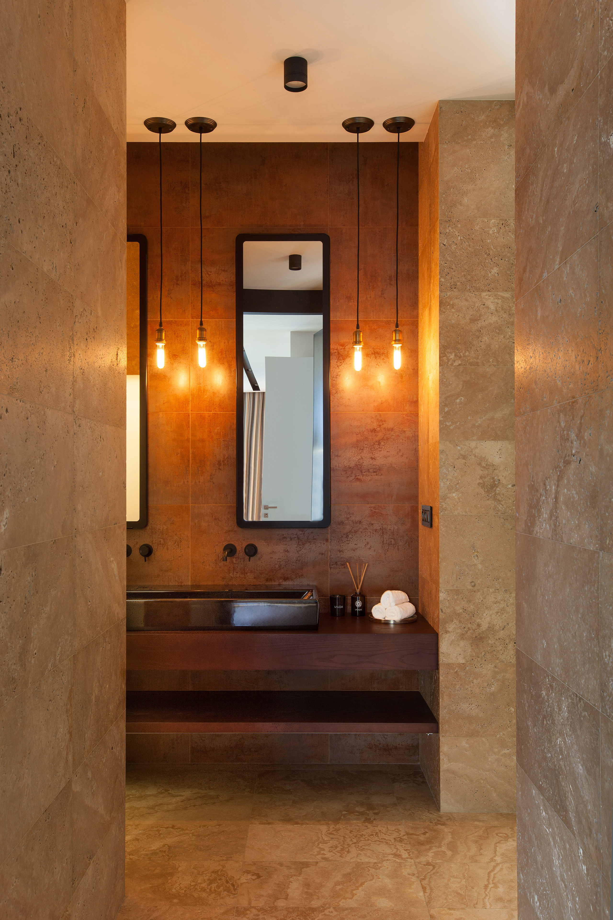 Дом на Новой Риге. Главная