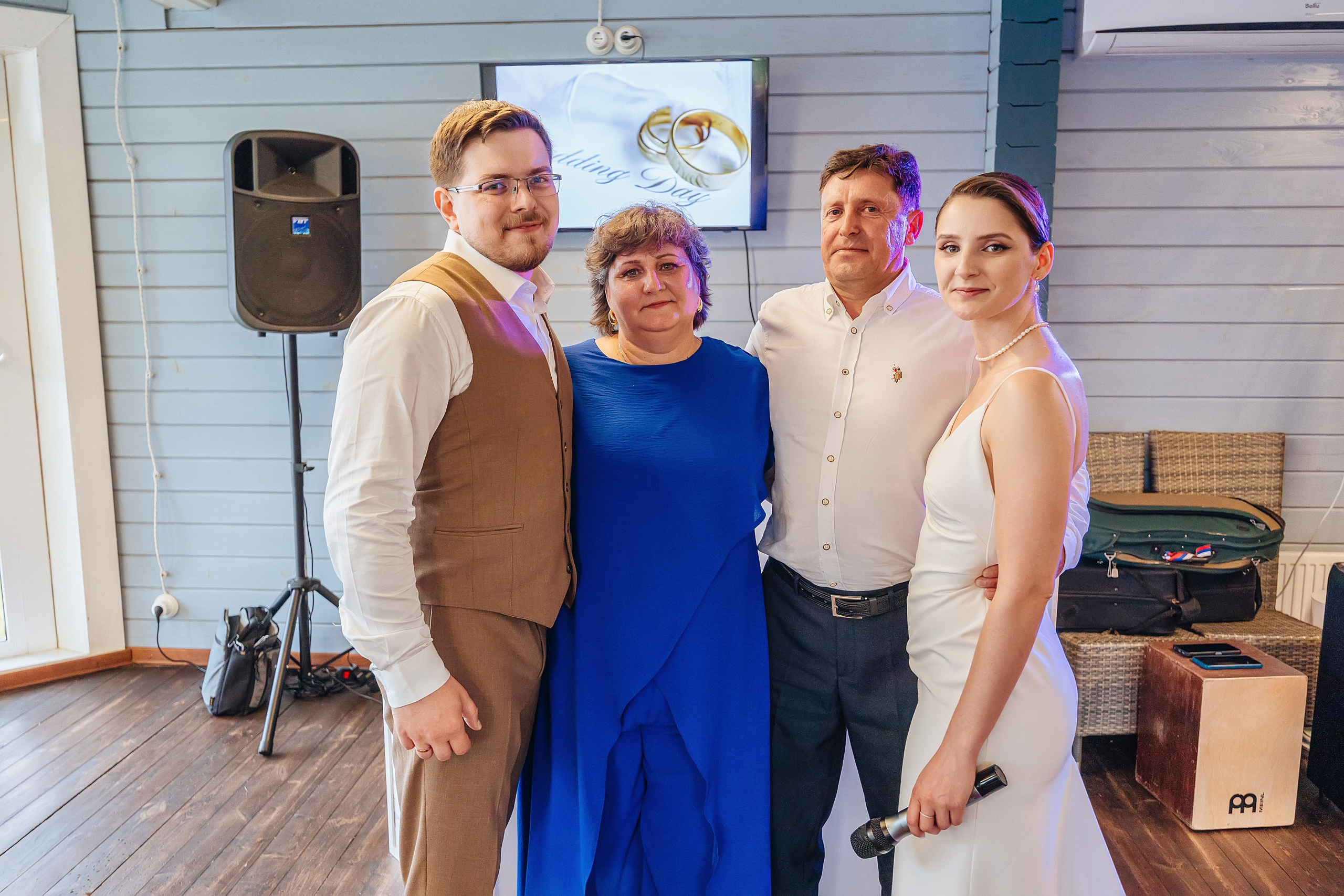 Белая арка. Александр Антонов. Профессиональный свадебный, репортажный фотограф в Москве, Подольске. Фото+Видео на любой праздник