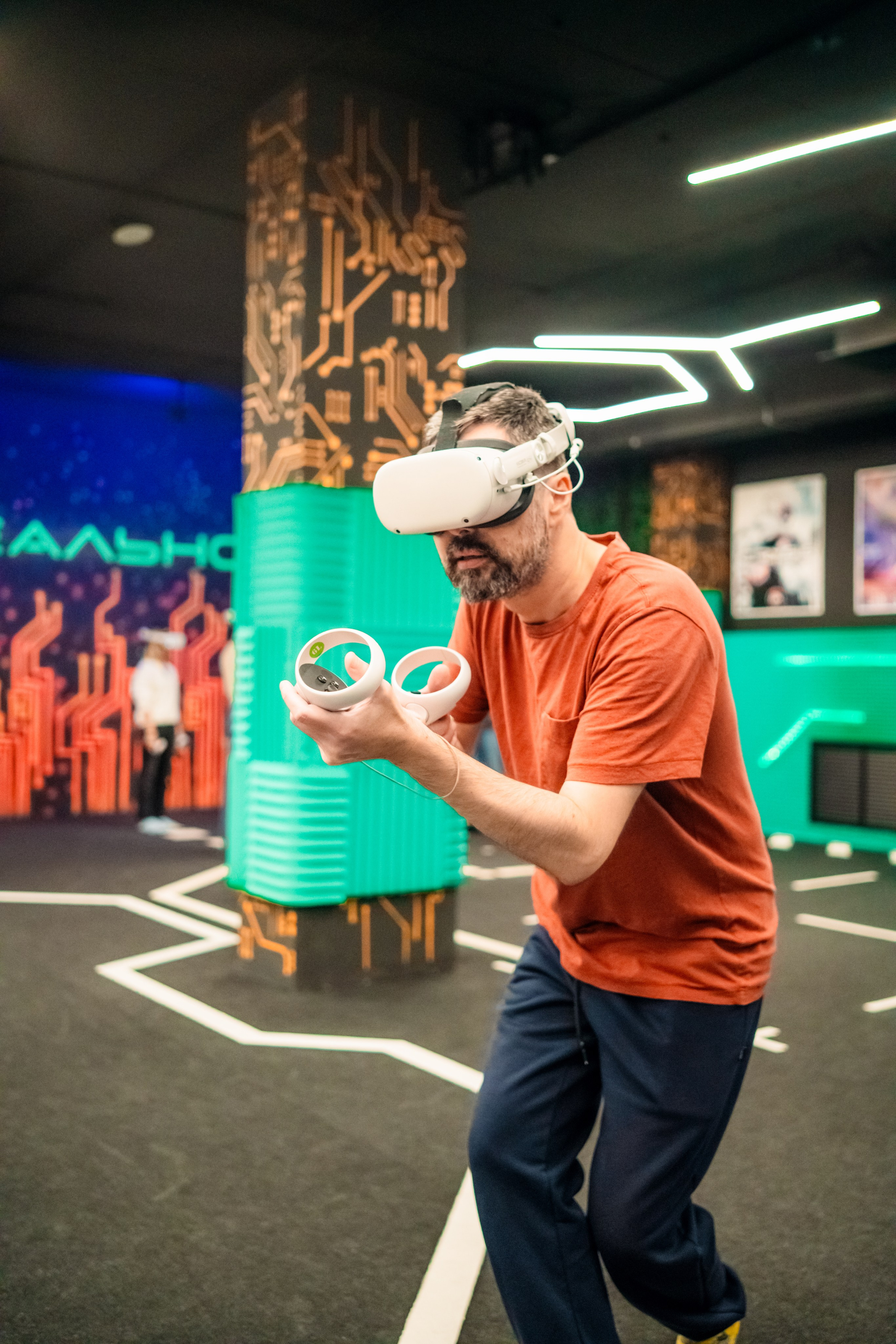 VR (November-December 2024). Felixtones