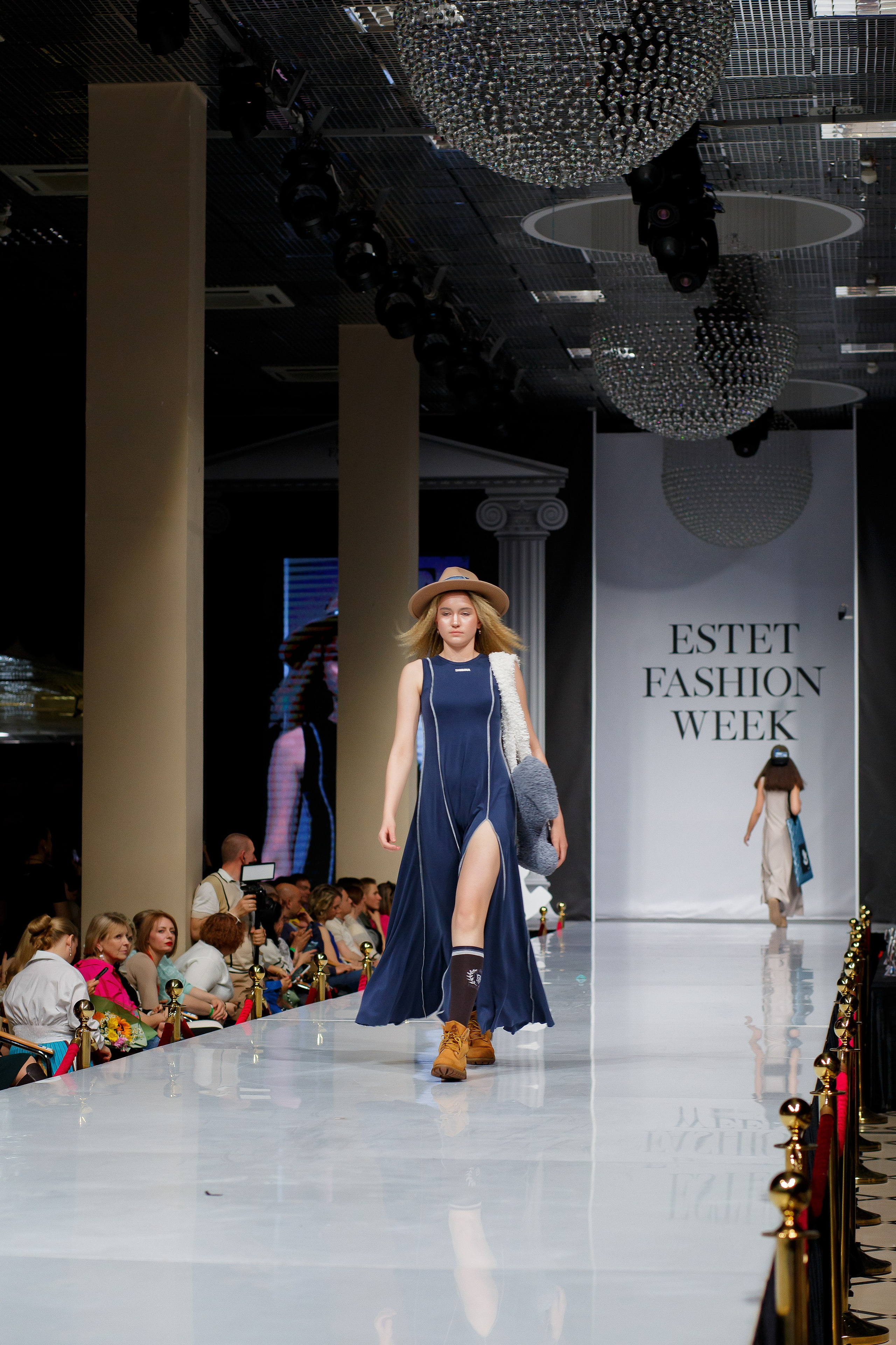 Показ дизайнера Надежды Шибиной на Estet Fashion Week. Фотограф в Подольске — Мария Бучнева