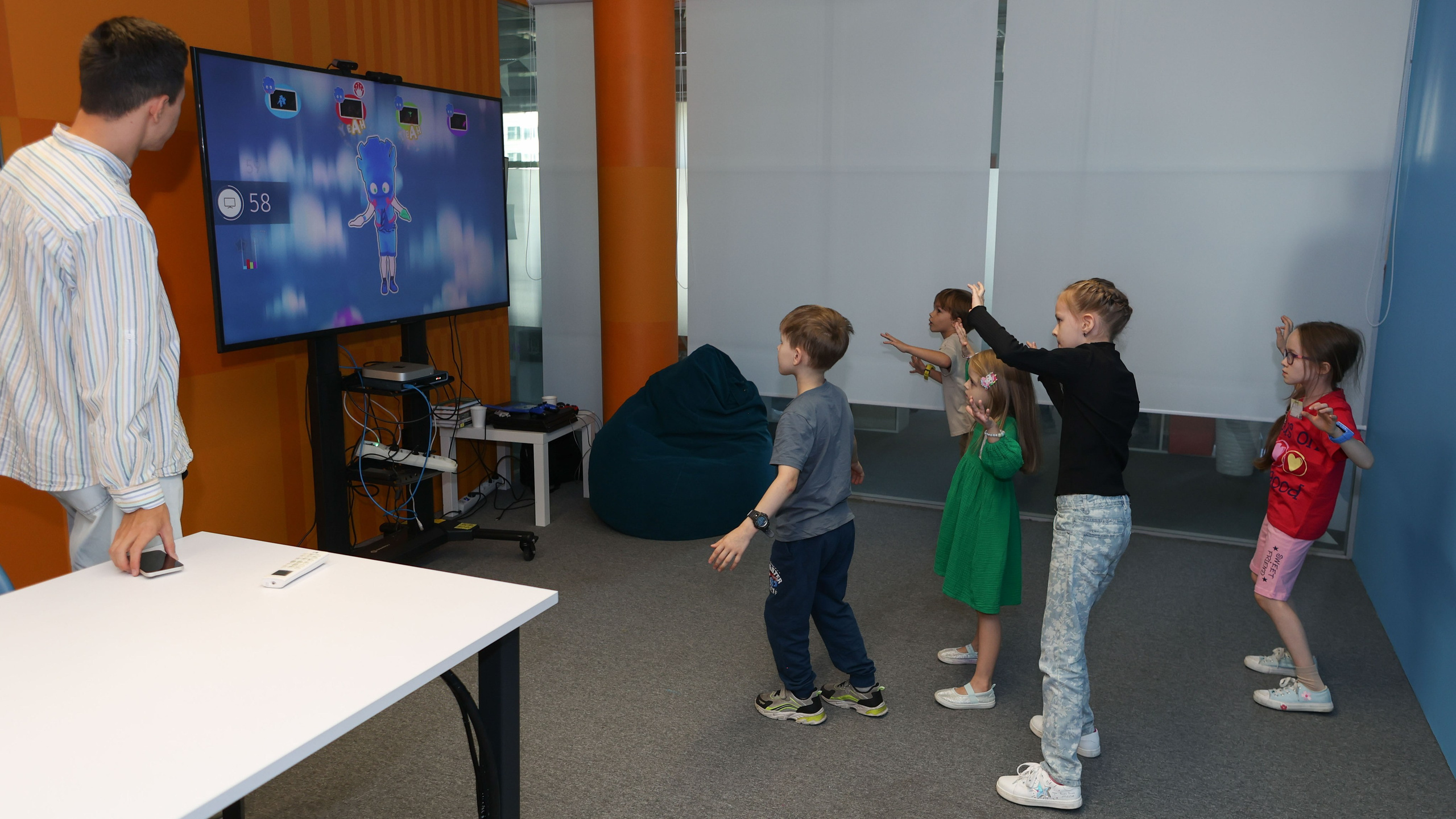 Новый учебный год в Школе Фоксфорд 1-2 классы. Выпускные альбомы и школьный фотограф в Подольске, Троицке, Щербинке, Москве и Московской области