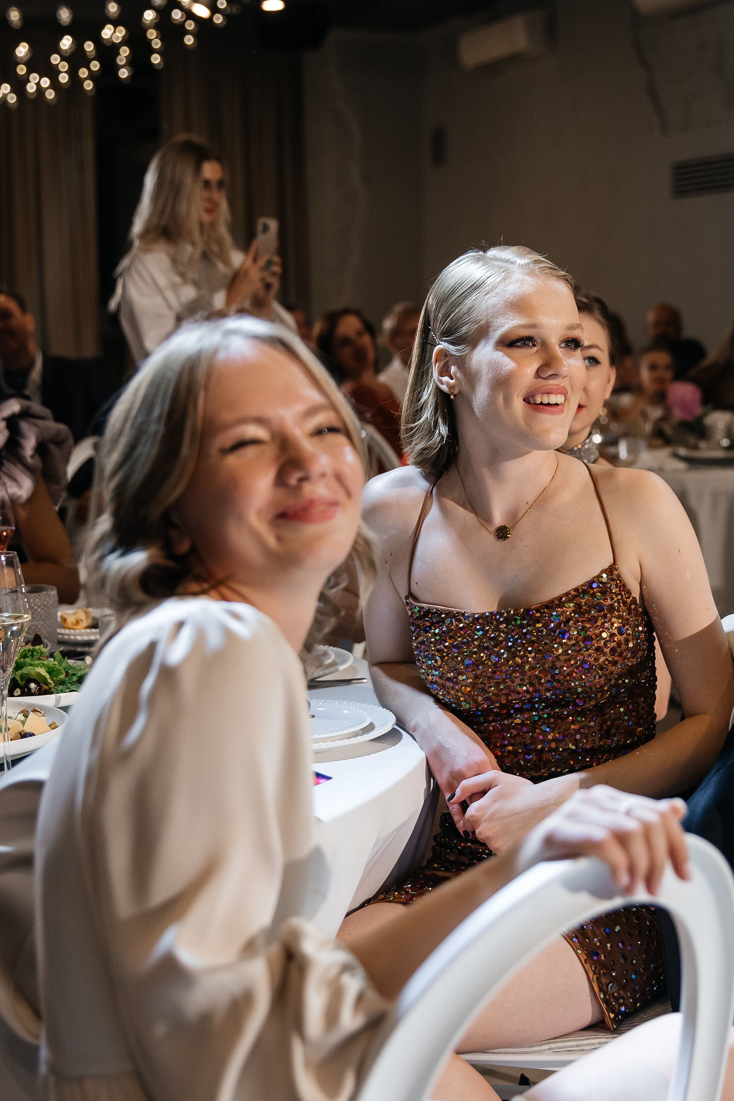 2023-06-23 Выпускной МБОУ СОШ № 10. Фотограф в Красноярске