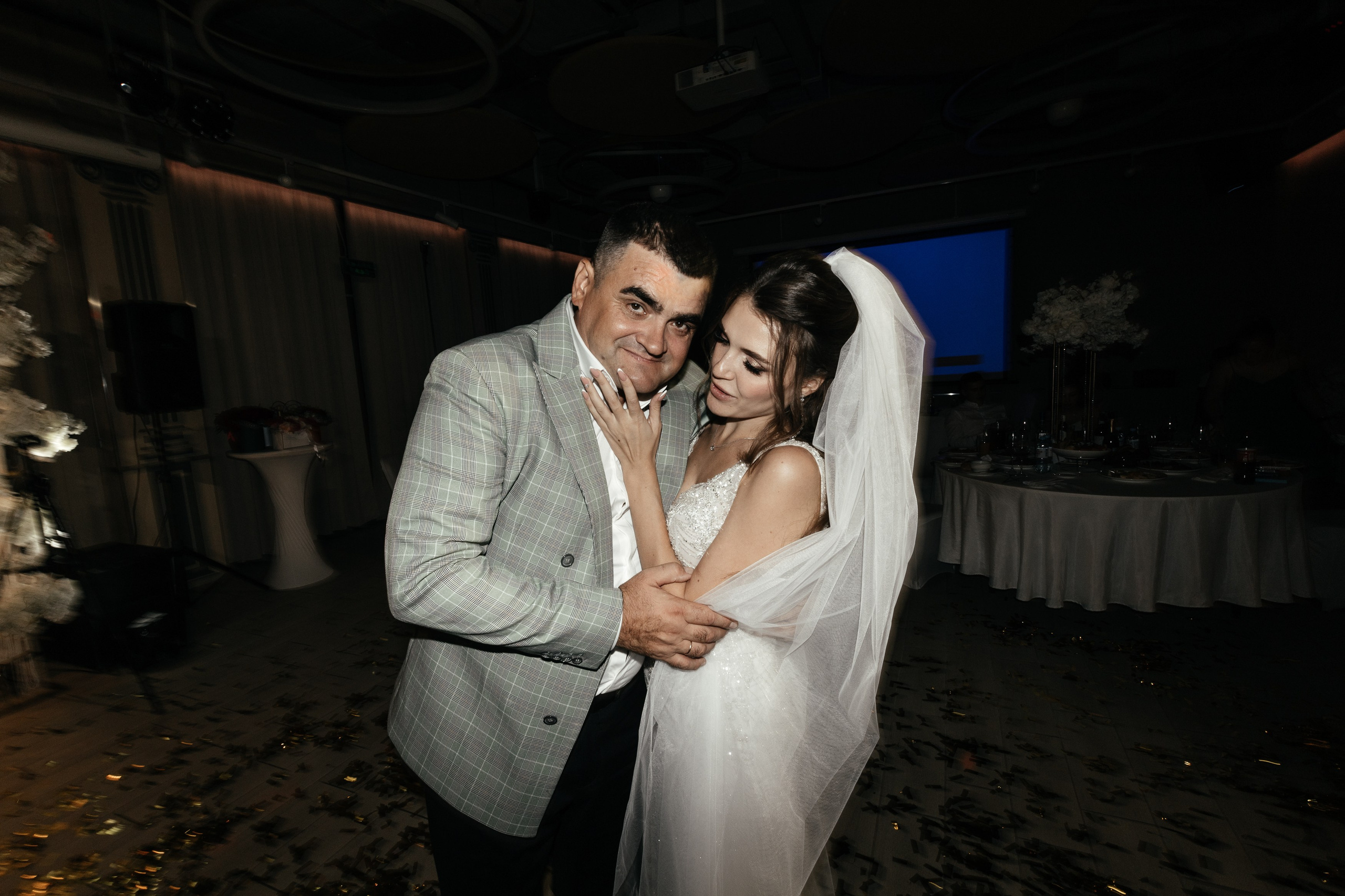 Свадебный фотограф Уфа — Руслан ГабдлисламовЖивые эмоции, красивые кадры, воспоминания на всю жизнь.Работаю по всей Республике Башкортоста. Свадебный фотограф Уфа Руслан Габдлисламов