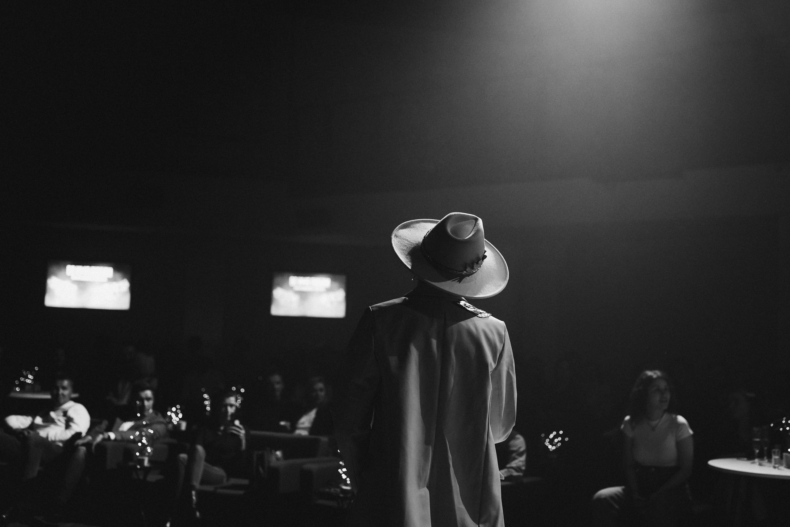 Иммерсивное шоу "Во имя любви"