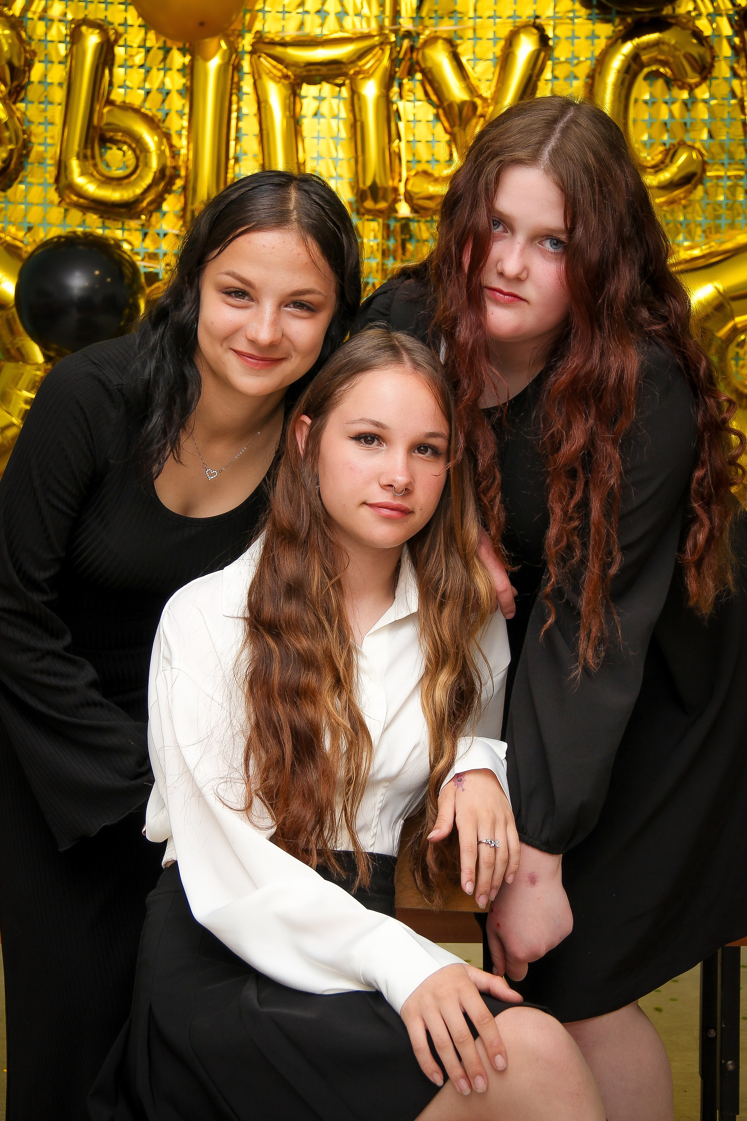 9-11 классы СЪЁМКИ ВЫПУСКНЫХ И ПОСЛЕДНИХ ЗВОНКОВ. Выпускные альбомы для школ и Детских садов в Барнауле /Выпускные/Свадебные/Детские/Семейные и др. виды съёмок /Фотограф Вера Валейко