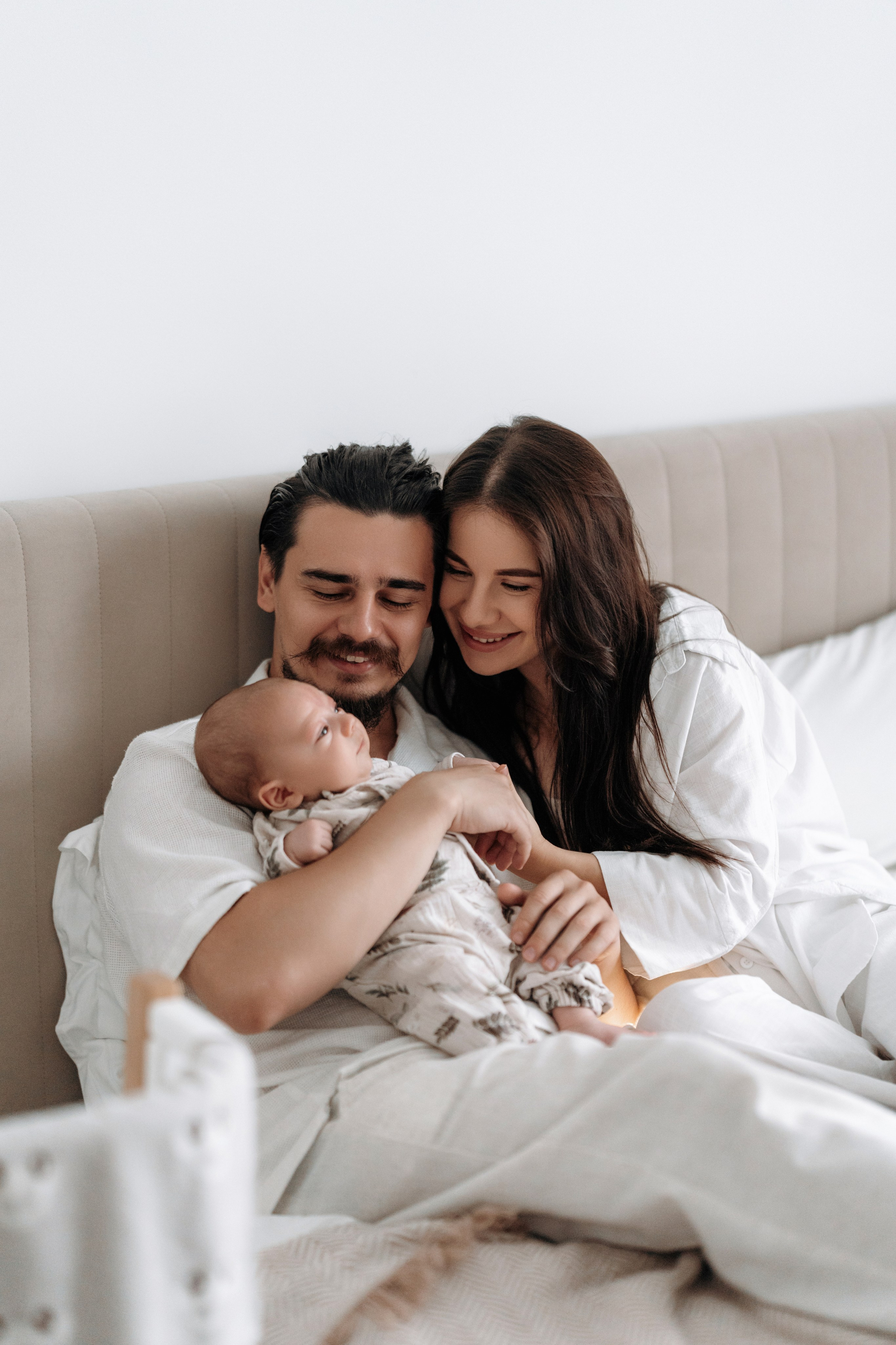 Малыш Марс дома с родителями. Семейный и свадебный фотограф в Ульяновске Арина Авдеева