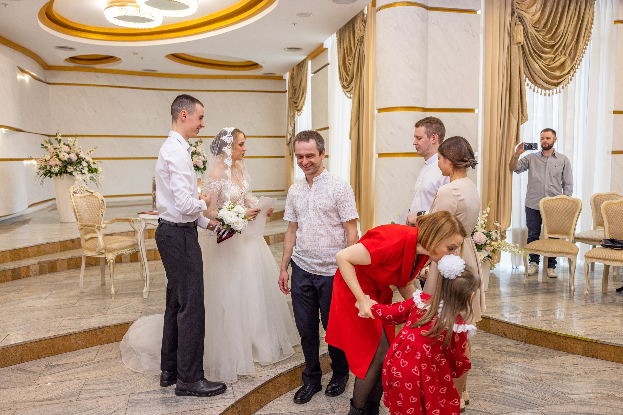 Пример одной свадьбы ЗАГС, ресторан. Фотограф в Туле Крупский АнДРей. Фотостудия «КАДР71» в Туле