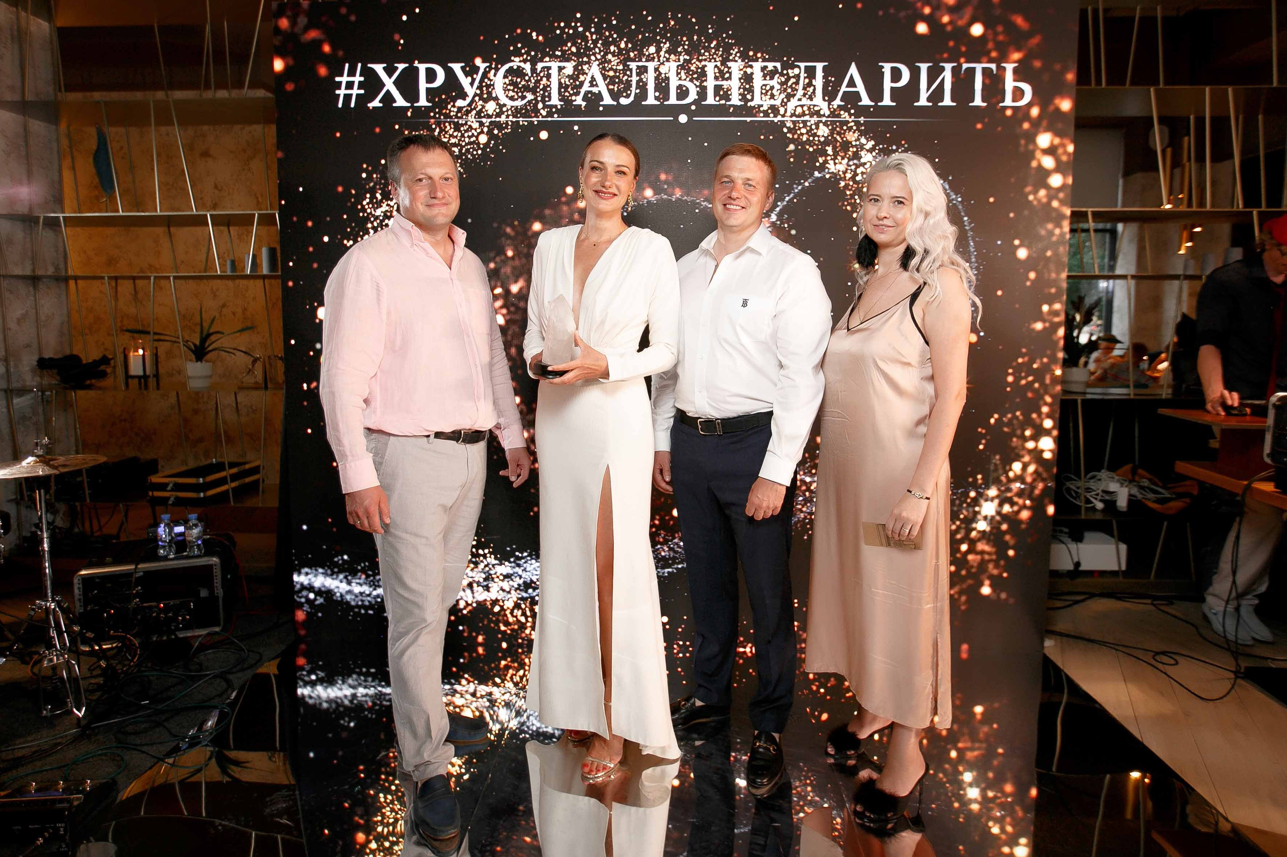 Площадка «Ресторан IZI». Ваш репортажный фотограф Артемий Антонов