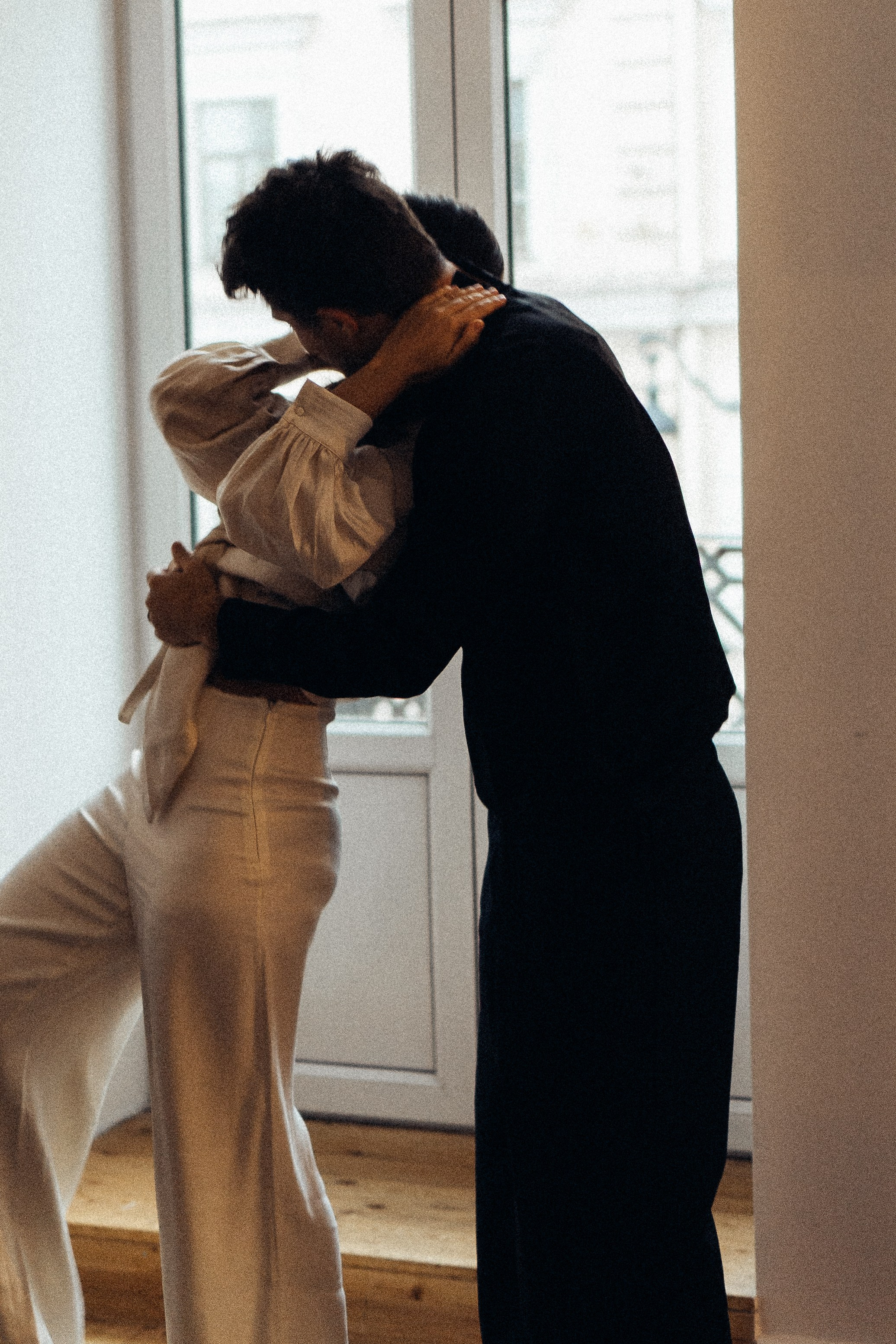 УТРО ЖЕНИХА И НЕВЕСТЫ В ПИТЕРСКОЙ КВАРТИРЕ И СЬЕМКА С СВАДЕБНЫХ ОБРАЗАХ. Профессиональный фотограф, Санкт-Петербург — Виктория Богомолова