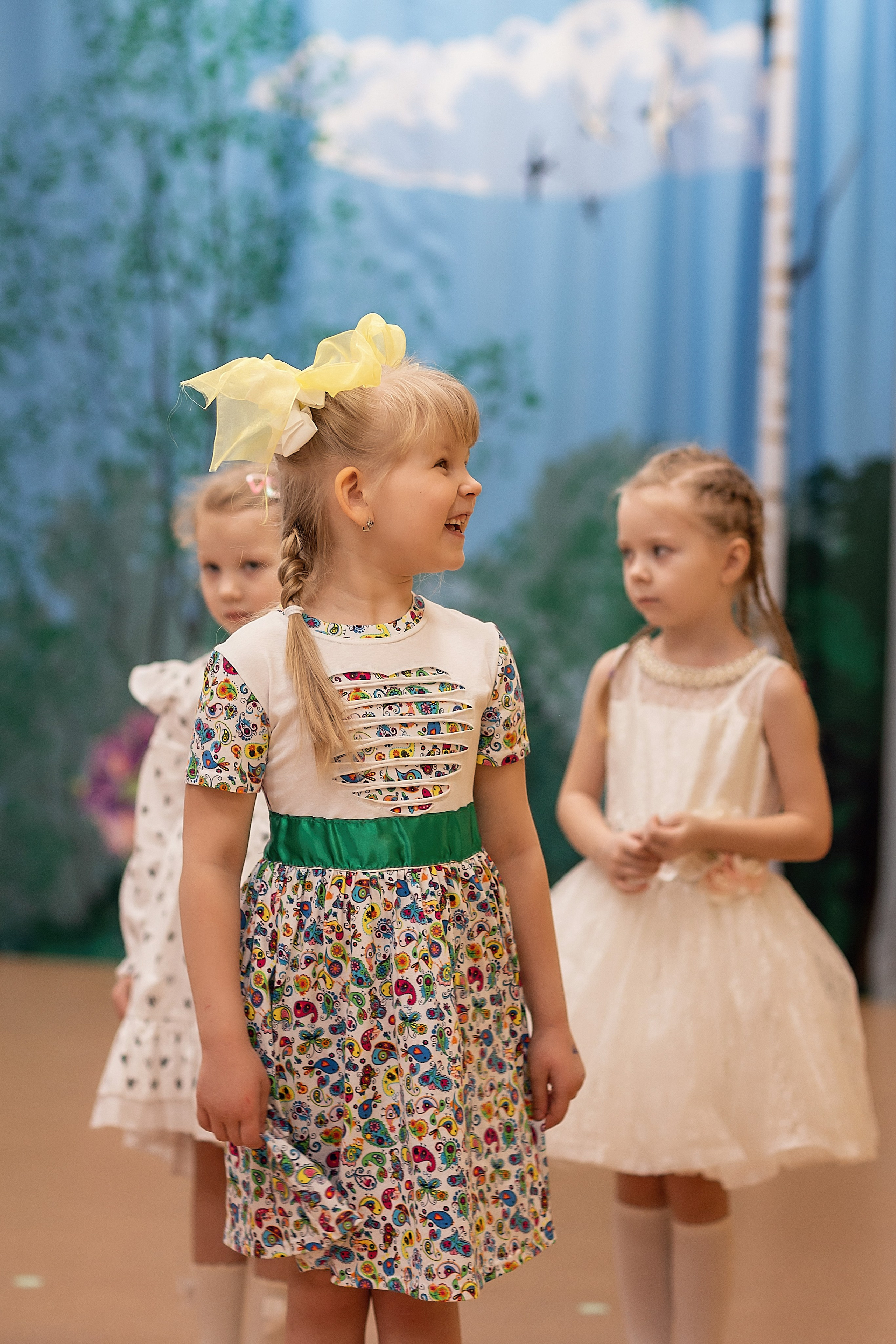 Весенний утренник_старшая группа_2025. Семейный фотограф в Санкт-Петербурге