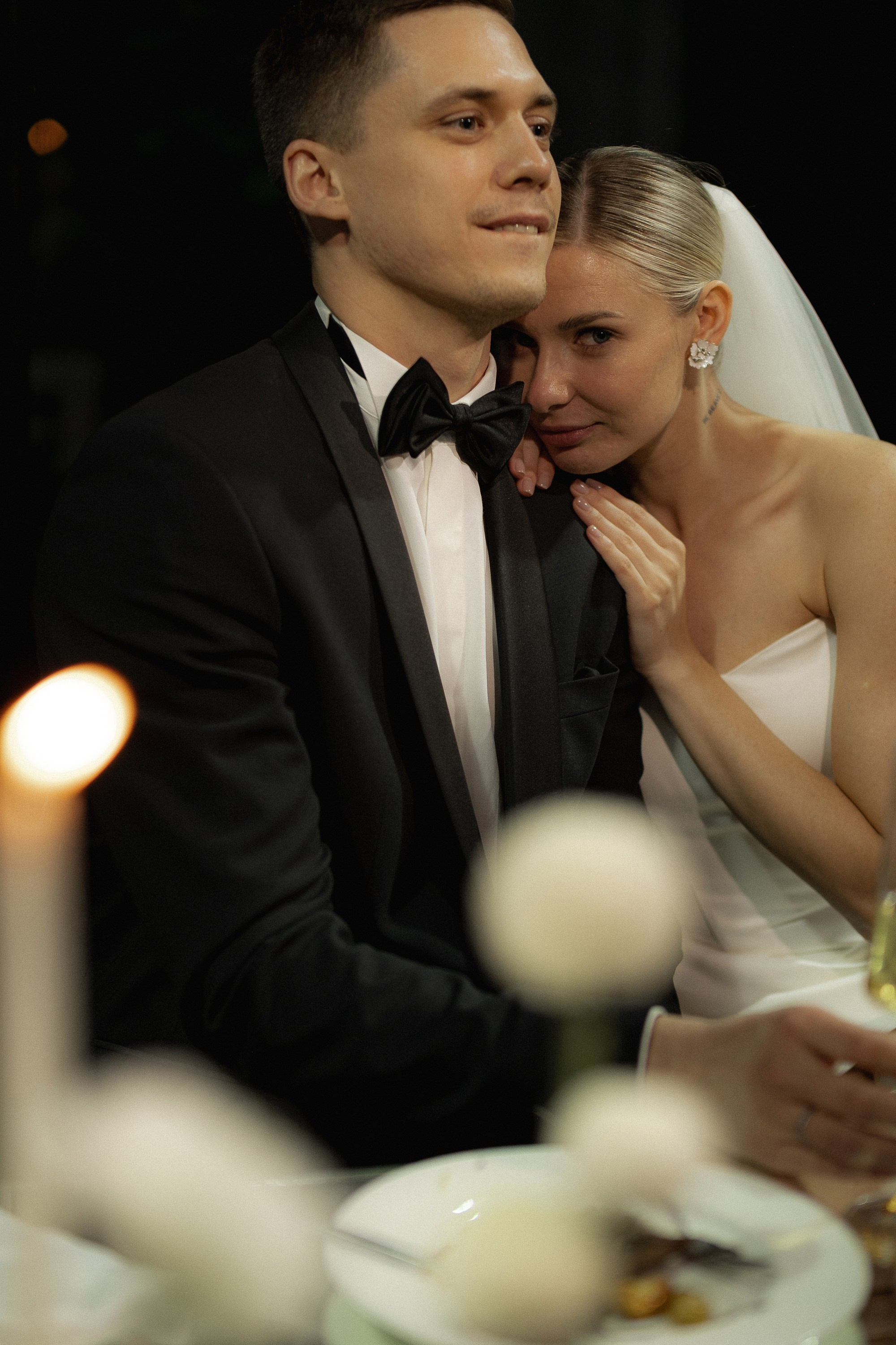 Love is all Around. Сентиментальная свадебная фотография