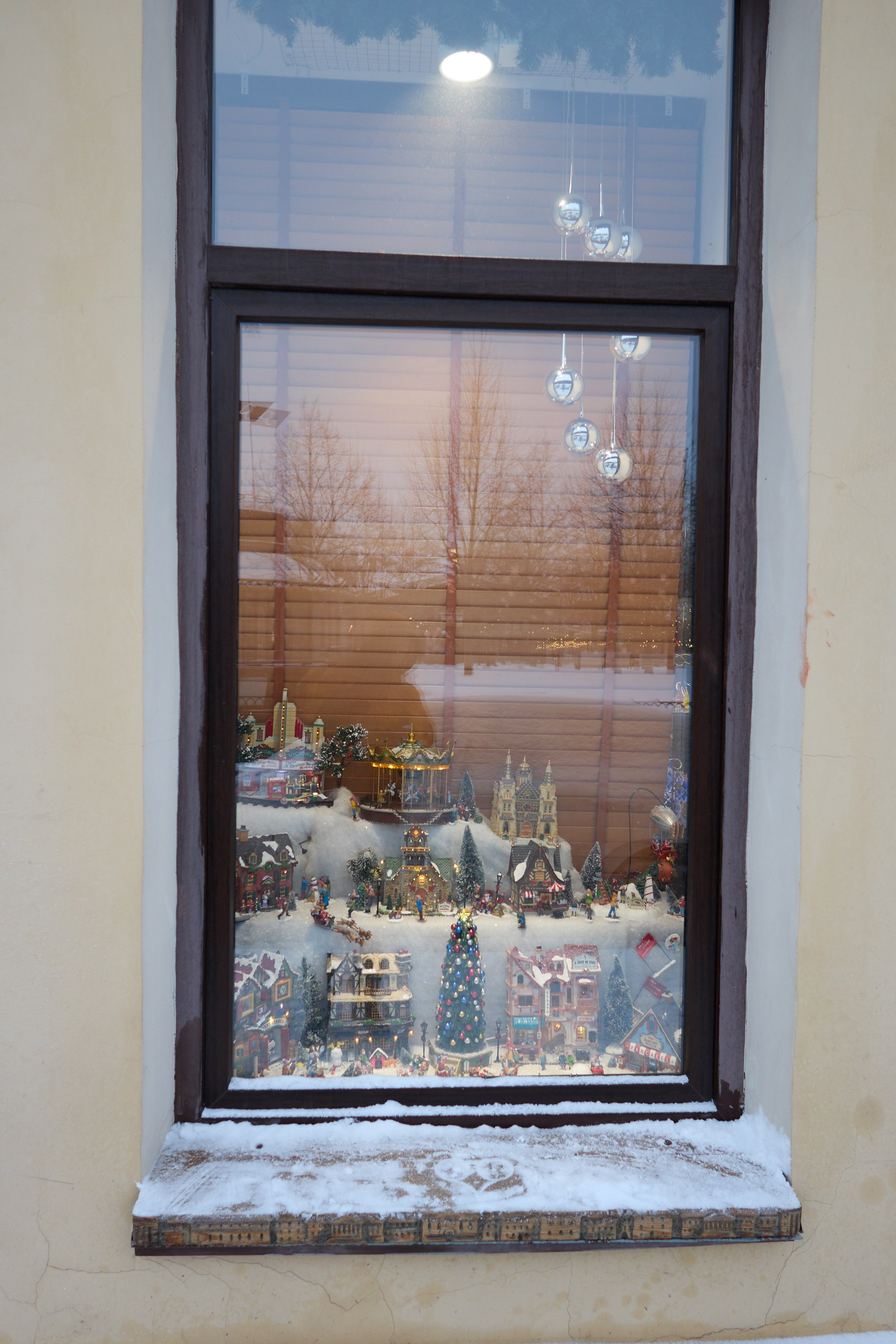 Рождество въ Санктъ-Петербургѣ. Фотографъ Сергѣевъ. Поймать мгновеніе