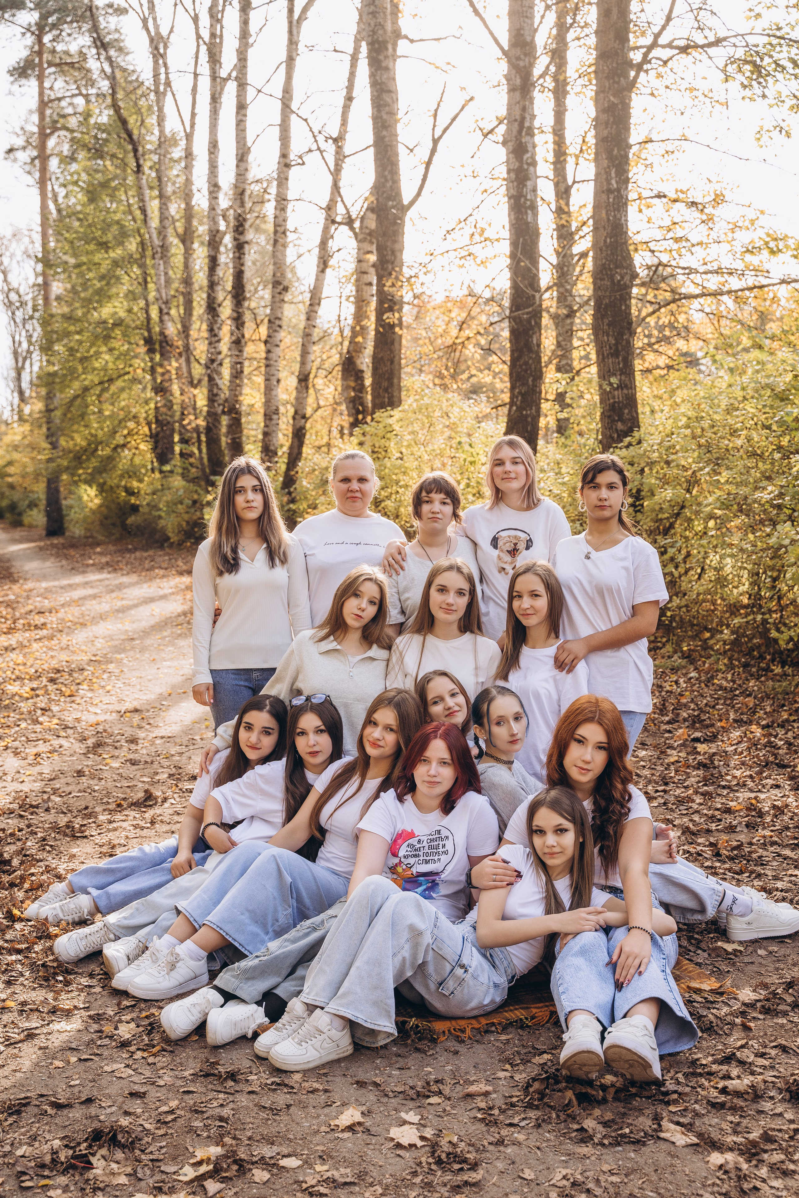 ОСЕННЯЯ СЪЁМКА. 9 КЛАСС. МАРГАРИТА КУДРЯШОВА СВАДЕБНЫЙ И СЕМЕЙНЫЙ ФОТОГРАФ ТВЕРЬ МОСКВА