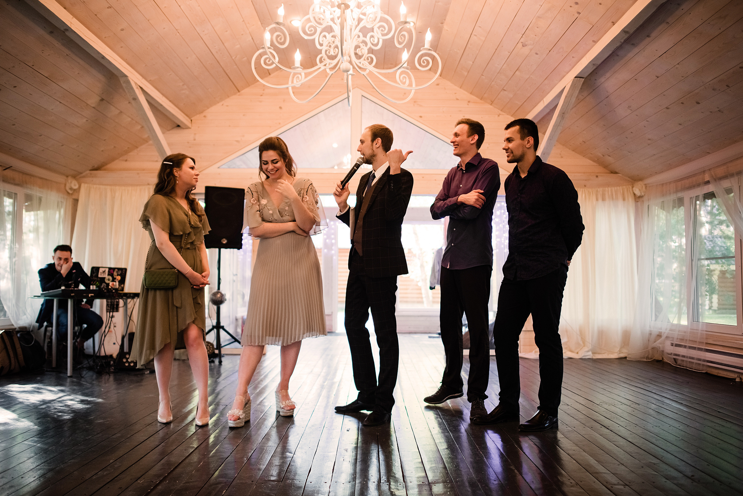 Свадьбы. Ведущий мероприятий  — Александр Шилов