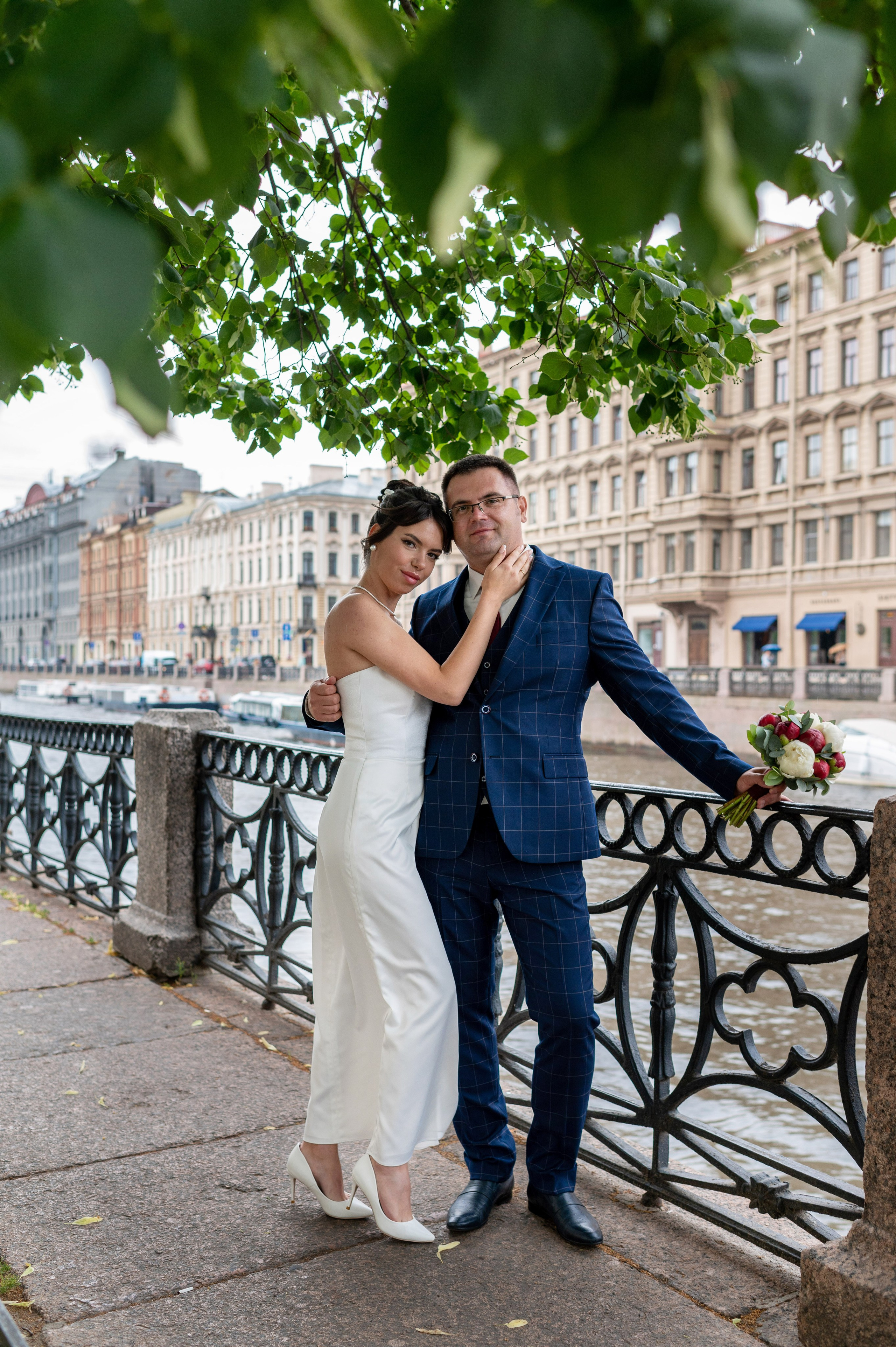 Евгений и Александра (фотосессия под дождём на Исаакиевской площади, свадебная прогулка на Финском заливе). Портретный, семейный и свадебный фотограф в Санкт-Петербурге и в Пушкине Ширяев Денис