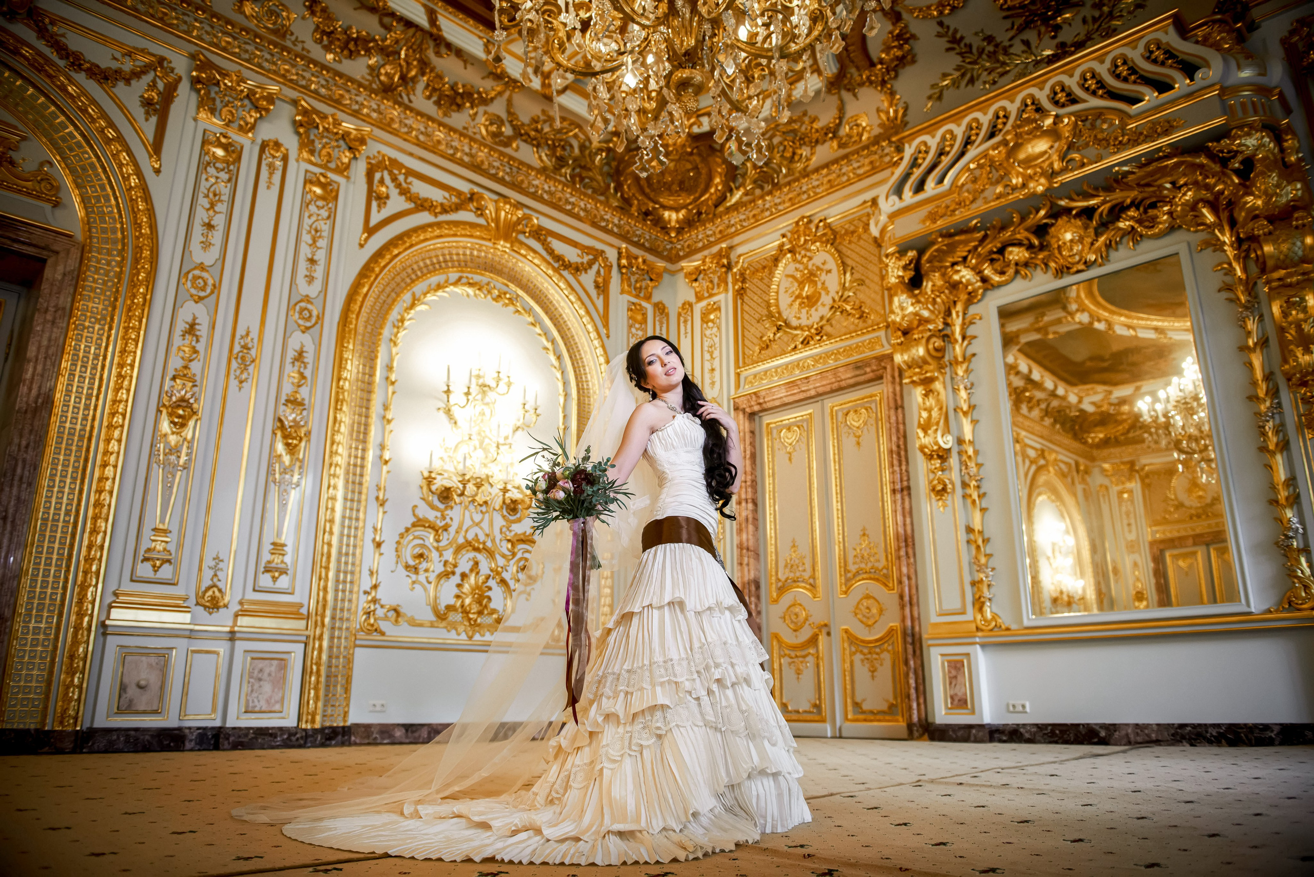 Свадебная фотосессия в Доме Архитектора на Большой Морской ул. Портретный, семейный и свадебный фотограф в Санкт-Петербурге и в Пушкине Ширяев Денис