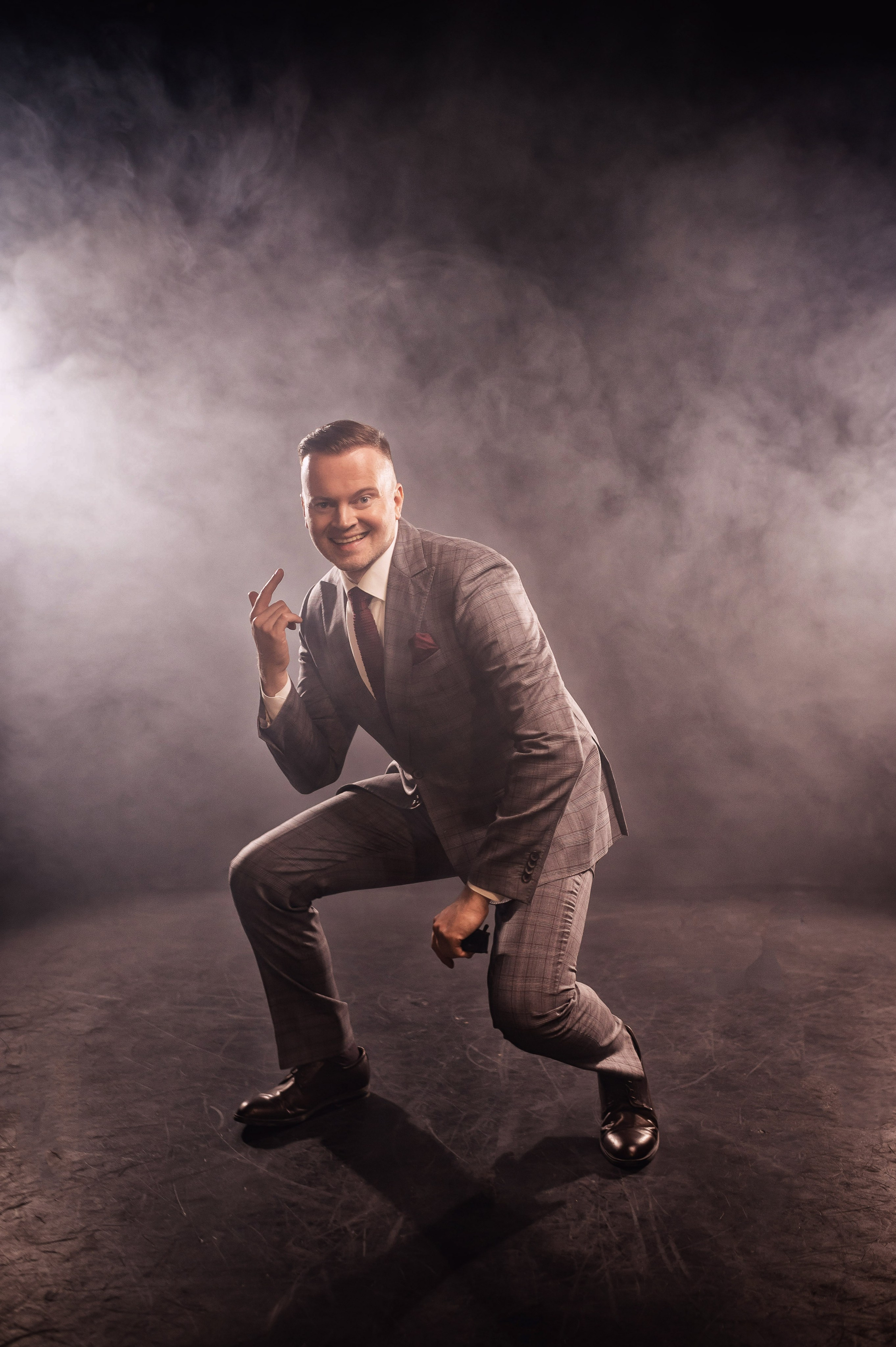 Ты можешь быть разным: деловой или взрывной. Портретный, семейный и свадебный фотограф в Санкт-Петербурге и в Пушкине Ширяев Денис