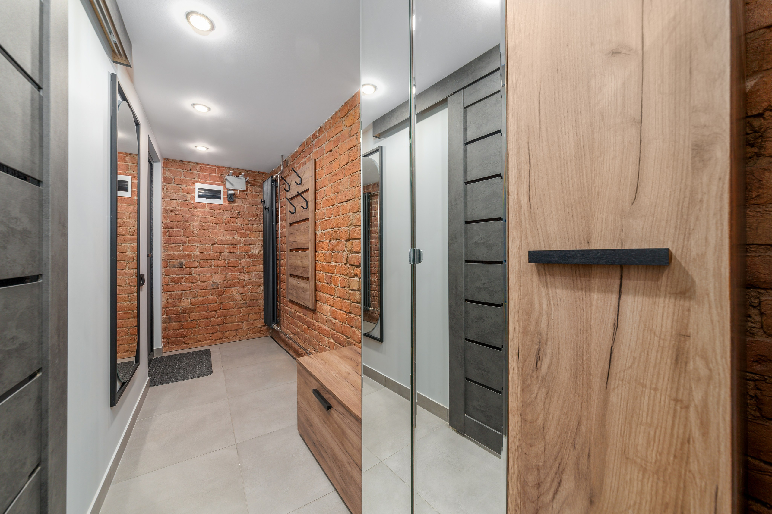 Двухэтажная студия, Коломенская ул