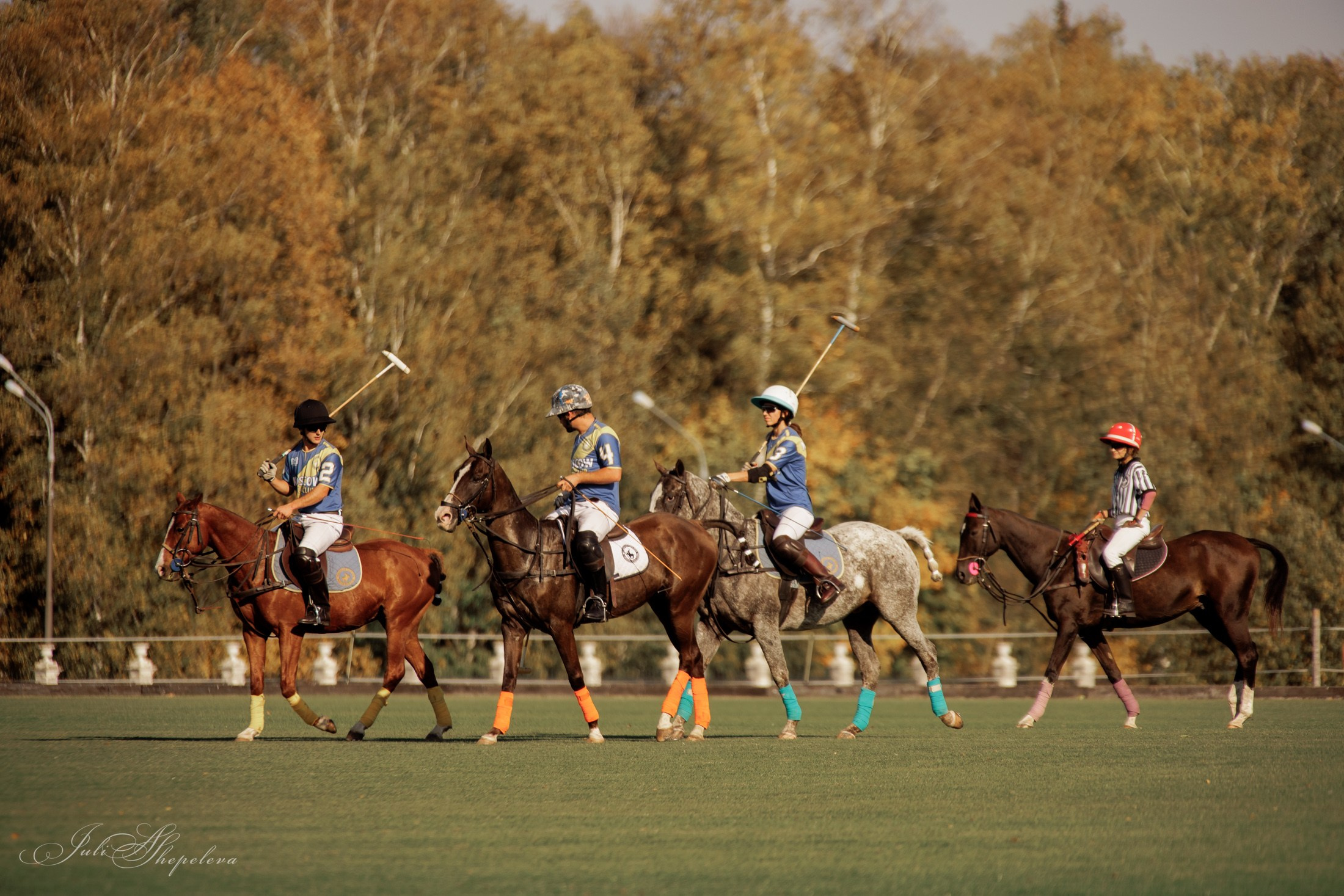 Осенний кубок по конному поло. Детская Конная фотография в Москве Юлия Шепелева