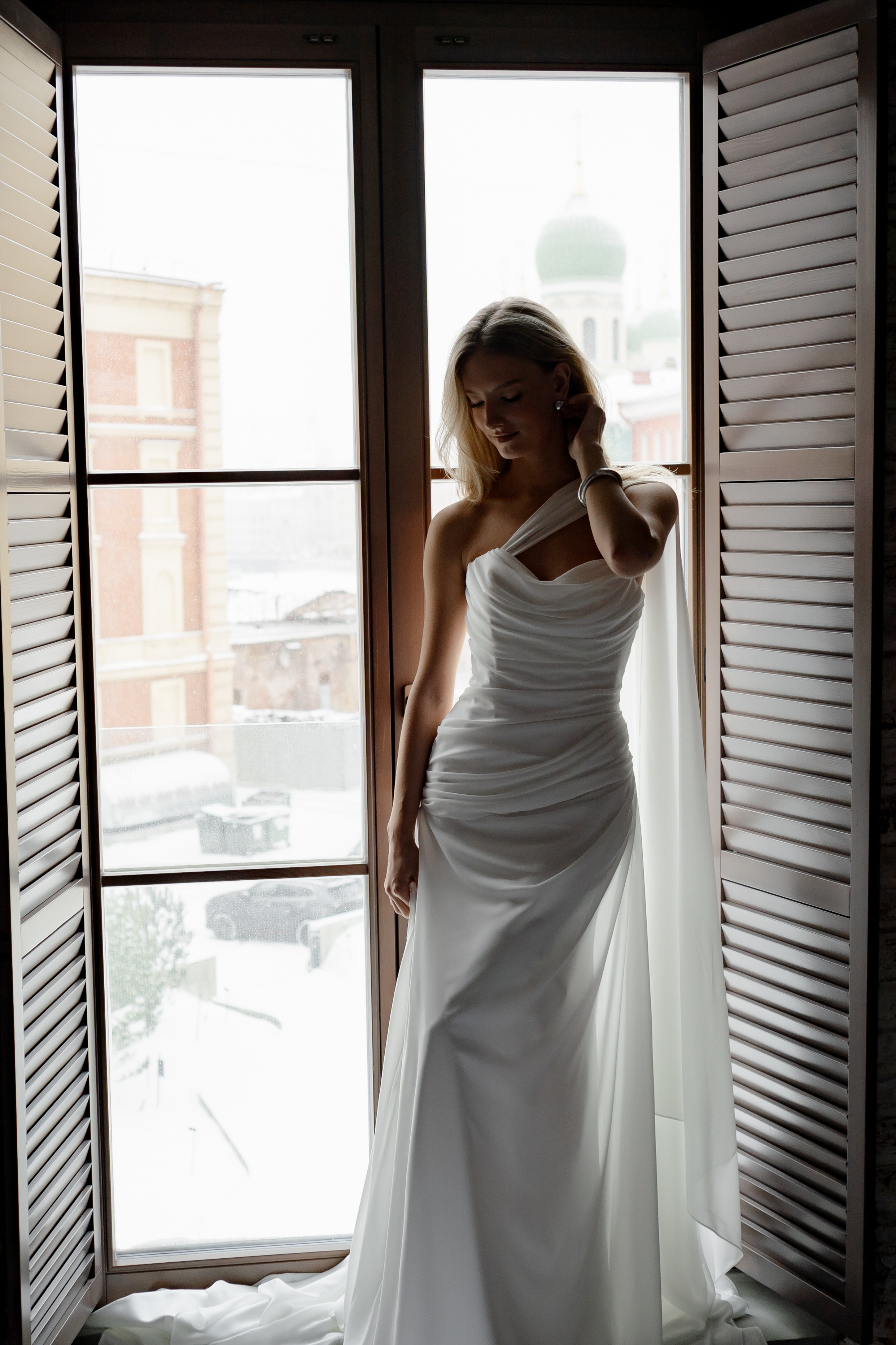 ЭЛЕГАНТНАЯ СВАДБЕНАЯ СЬЕМКА ЖЕНИХА И НЕВЕСТЫ В ДОРОГОМ ОТЕЛЕ САНКТ-ПЕТЕРБУРГА. Профессиональный фотограф, Санкт-Петербург — Виктория Богомолова