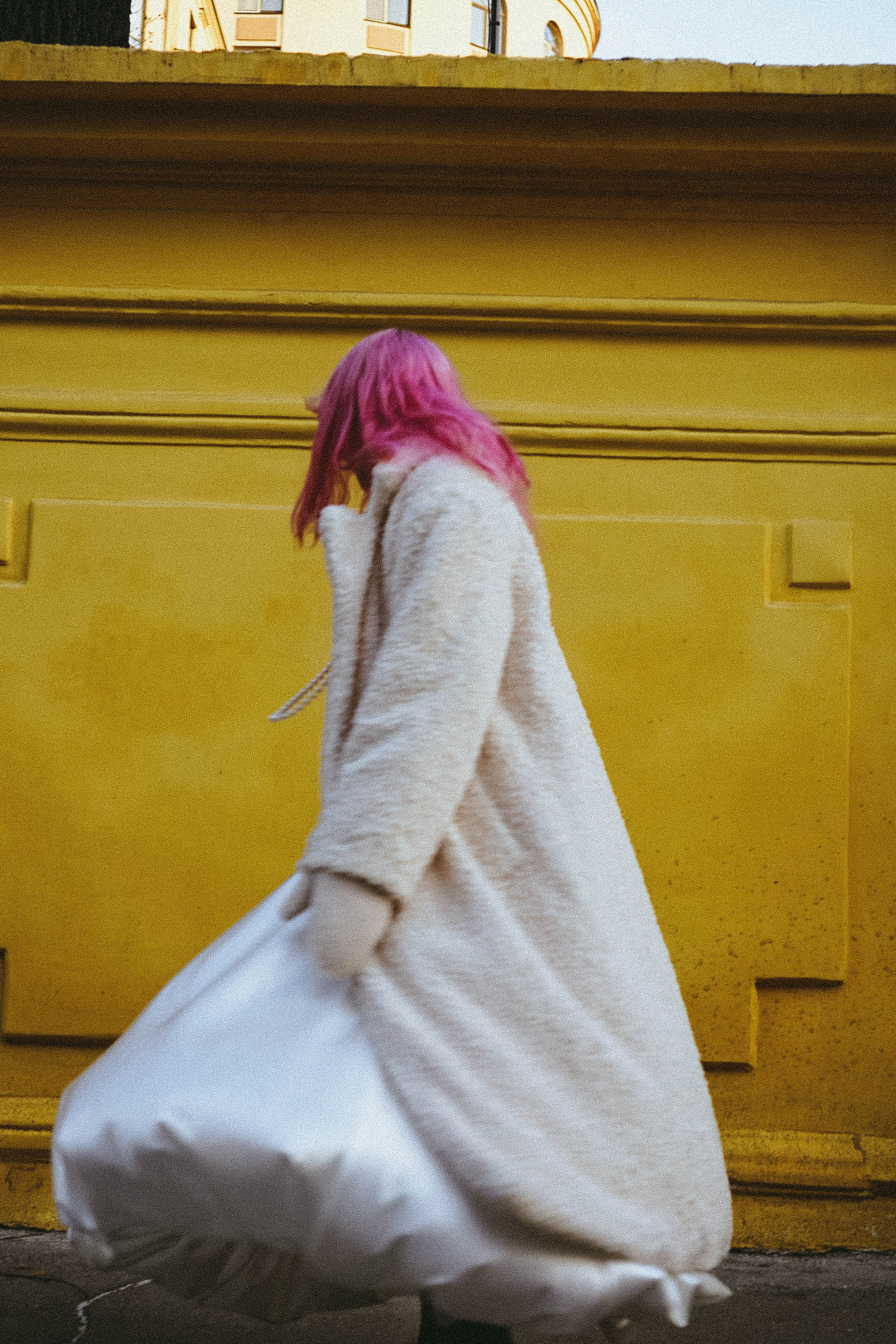 Прогулочная фотосессия с тюльпанами. Профессиональный фотограф, Санкт-Петербург — Виктория Богомолова