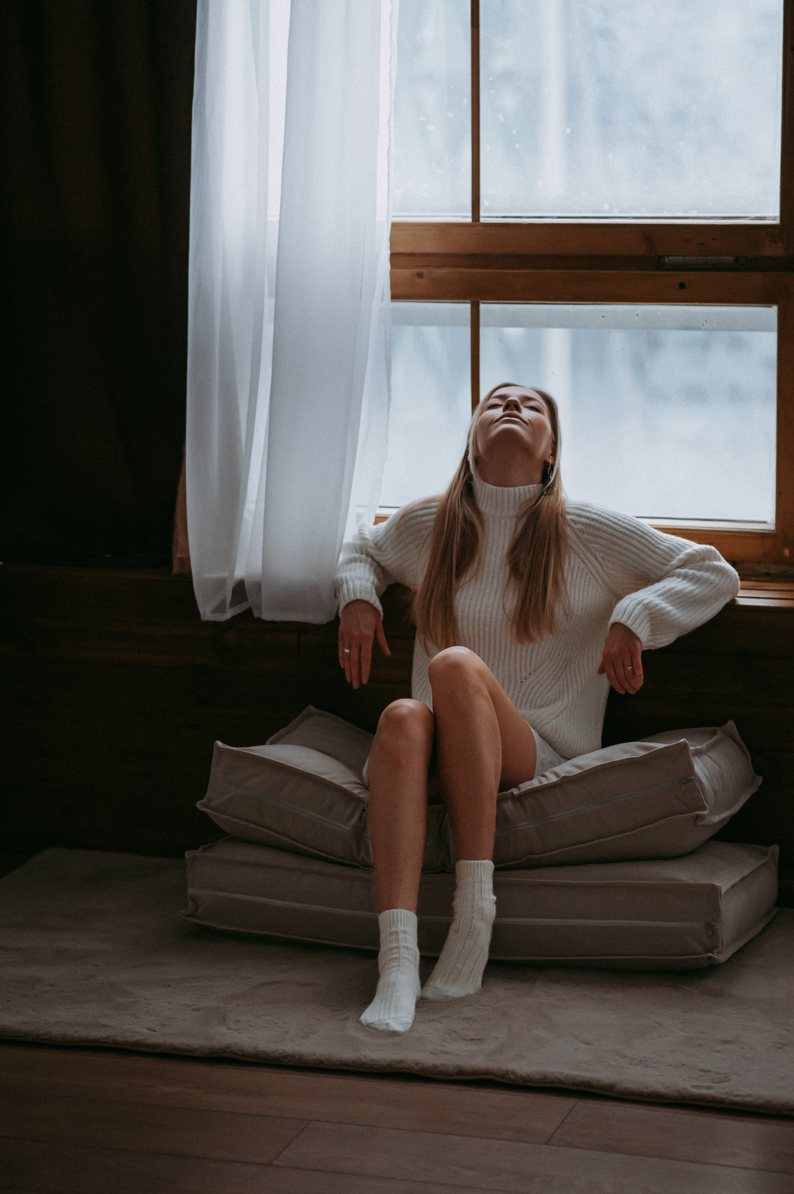 Her light. ФОТОГРАФ В МОСКВЕ ЛЮДМИЛА СТРОКОВА