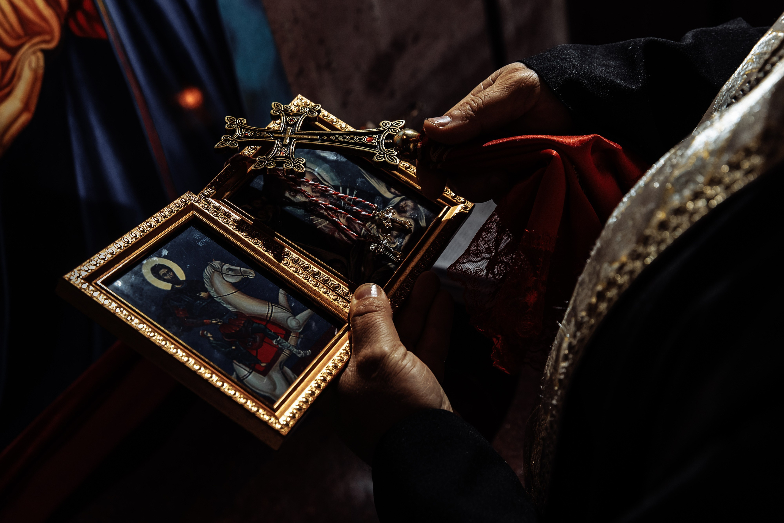 Крестины и день рождения. Семейный фотограф на крещение и венчание