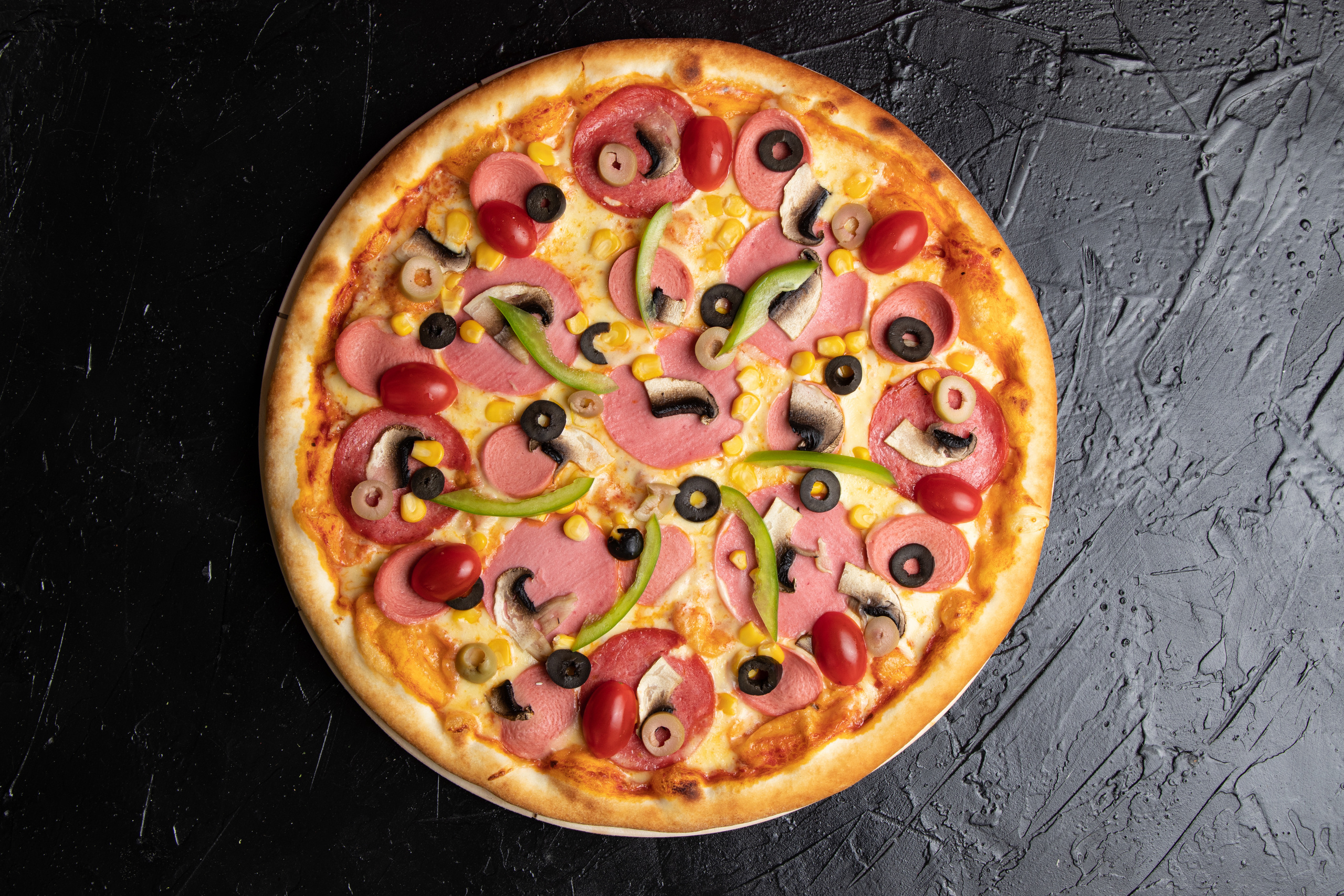 Рекламная фотосъёмка для PIZZA WOOPS. Профессиональный фотограф в Астане