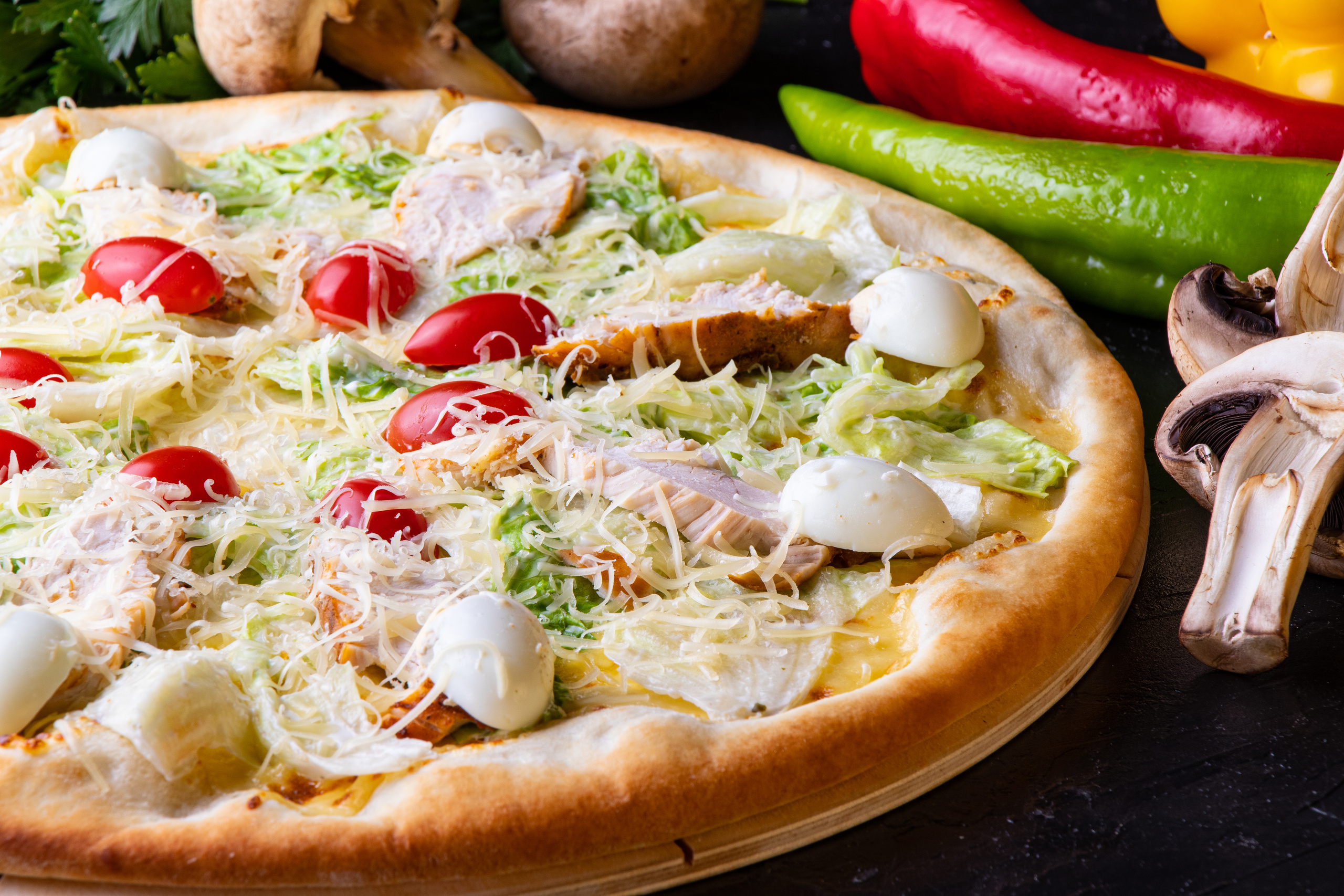 Рекламная фотосъёмка для PIZZA WOOPS. Профессиональный фотограф в Астане