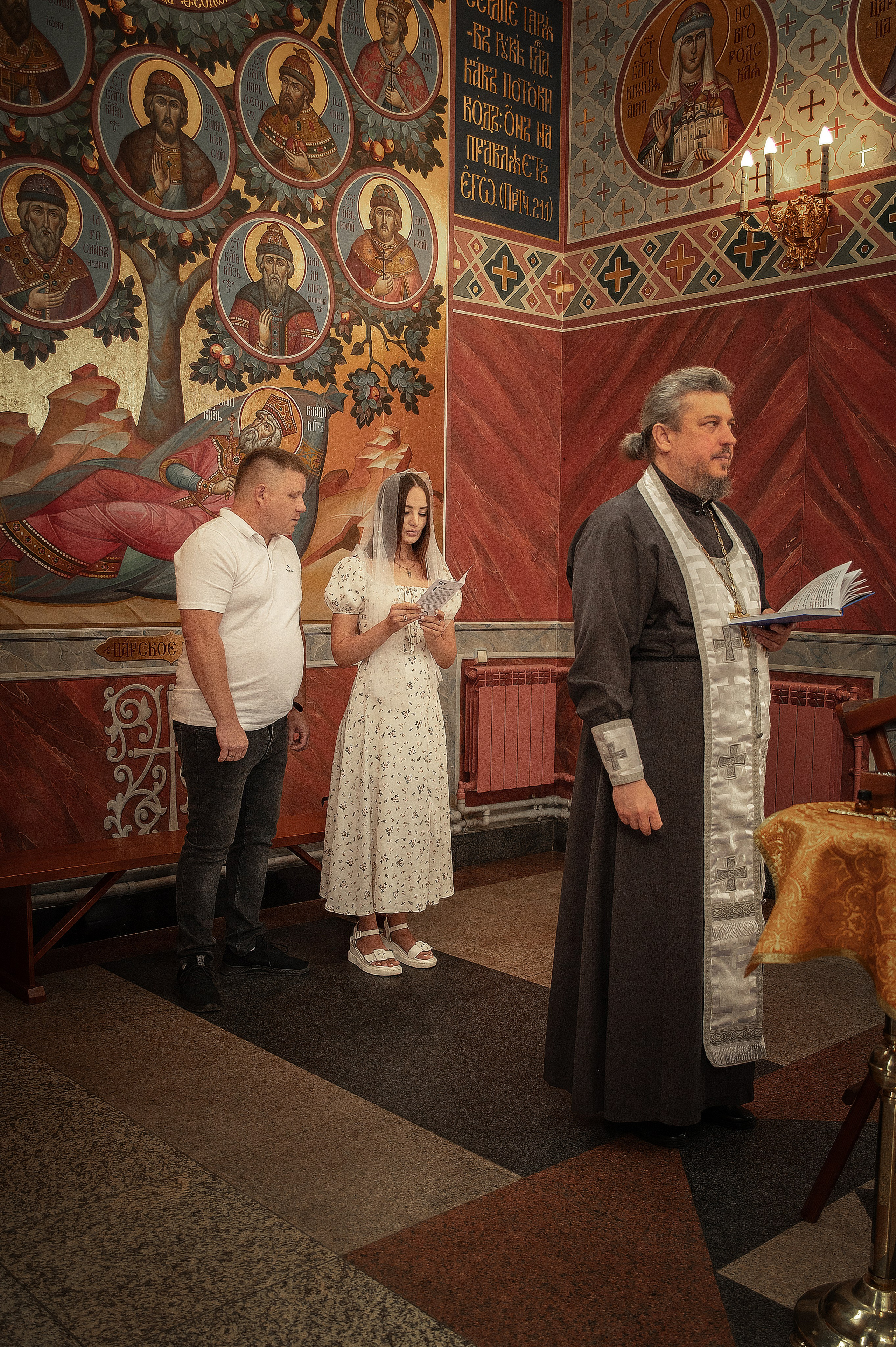 Таинство Крещения Романа, Храм Всех Святых Волгоград Мамаев Курган. Церковный, семейный и репортажный фотограф Волгоград, Волжский