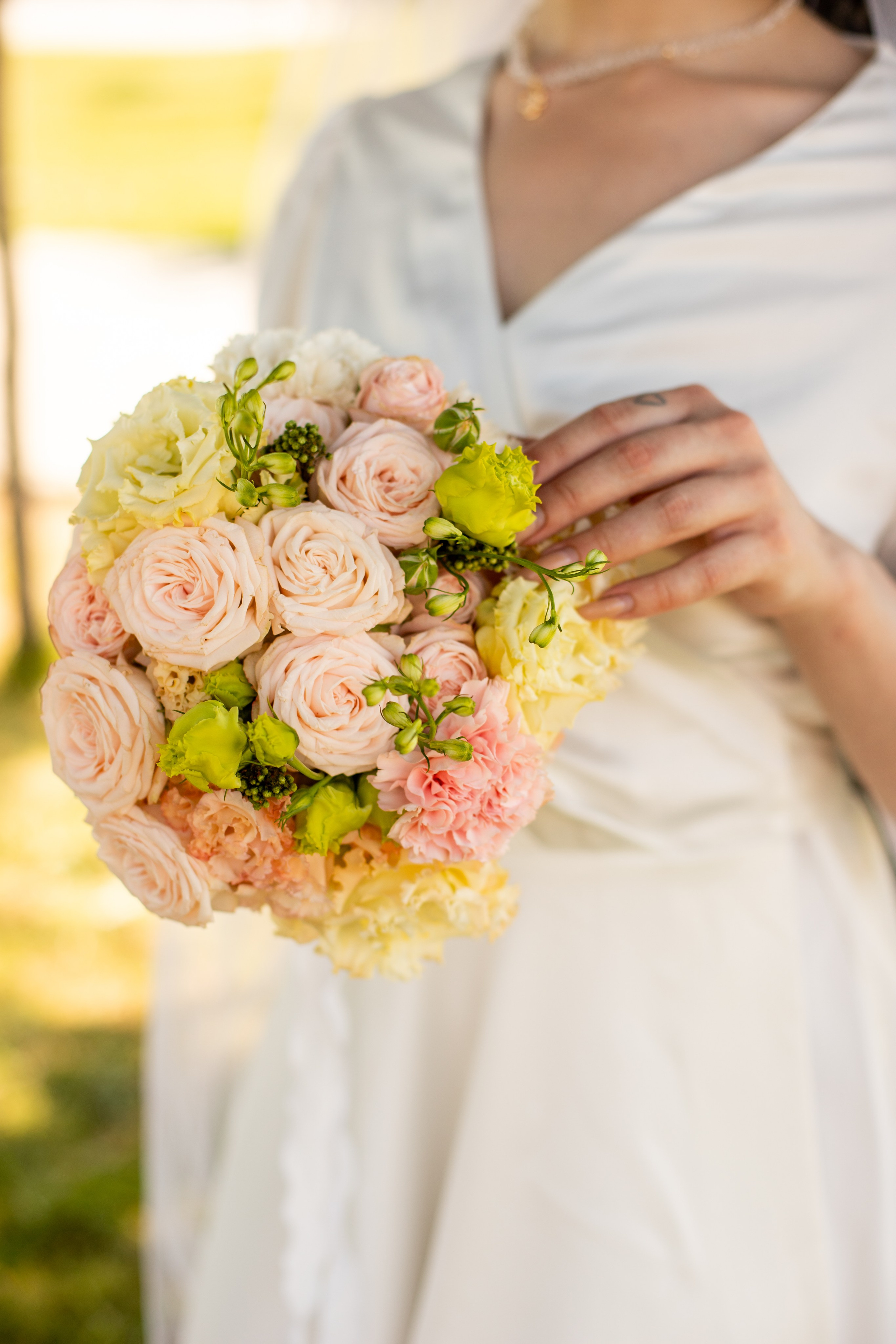 Свадебная съемка для цветочной студии. Семейный и индивидуальный фотограф в Ростове-на-Дону