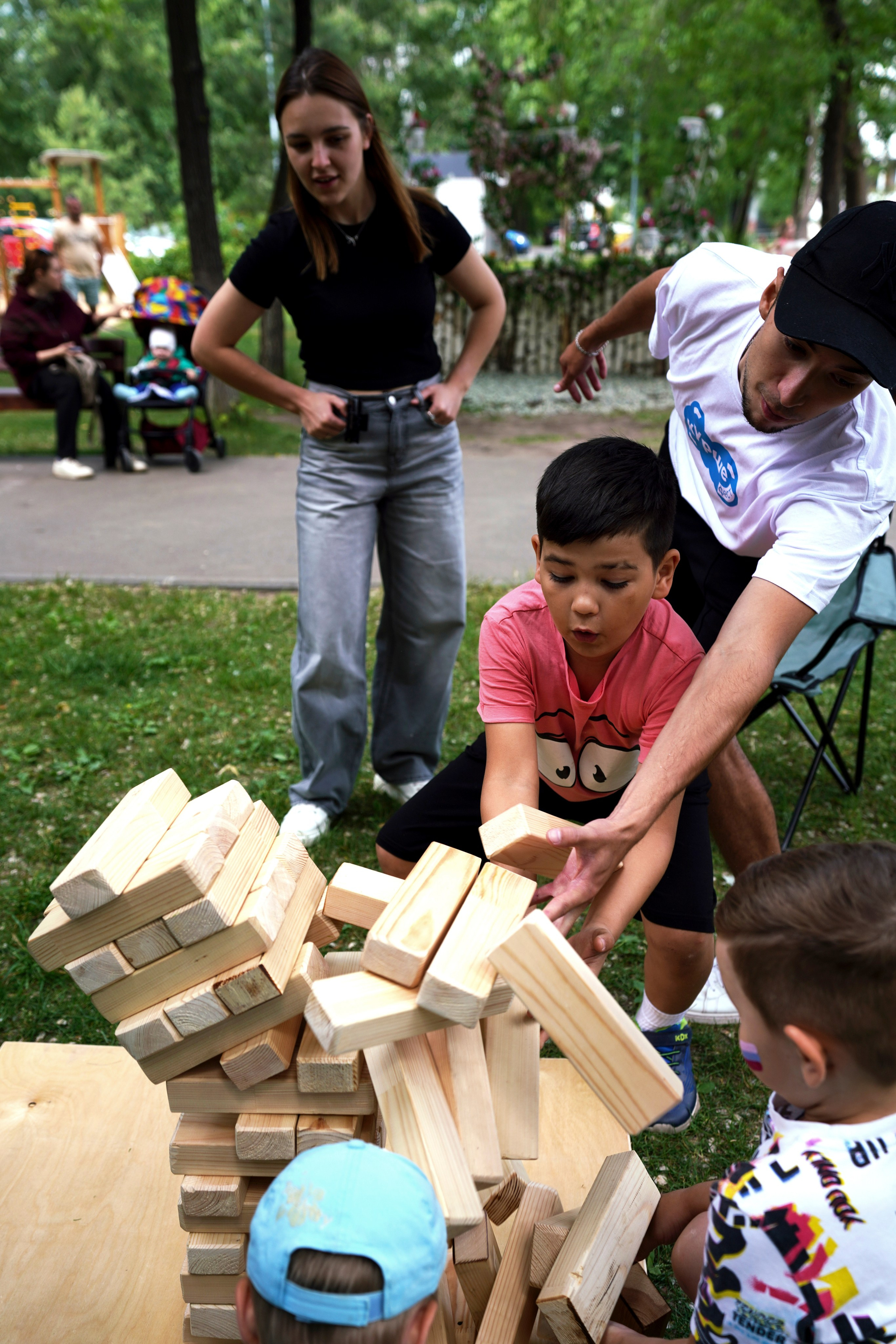 «Наш двор» ул. М.Чуйкова 25 Казань, 2025. Фотограф Казань