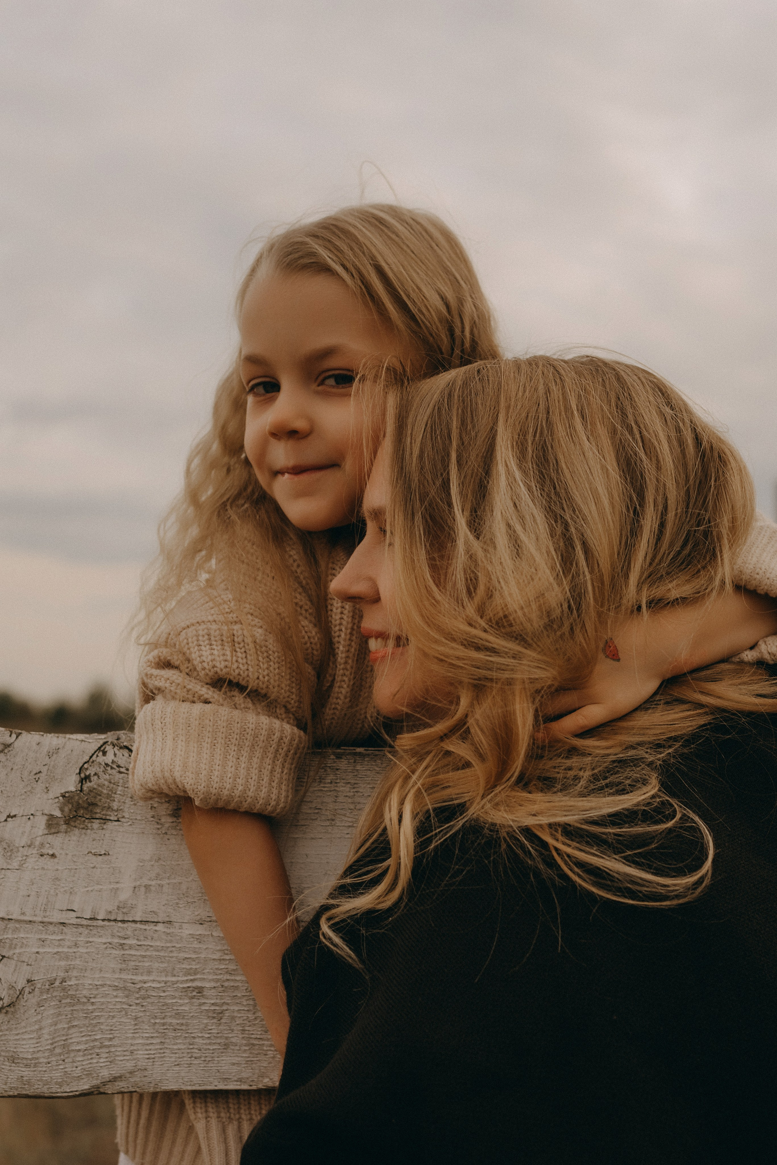 Света и Даша