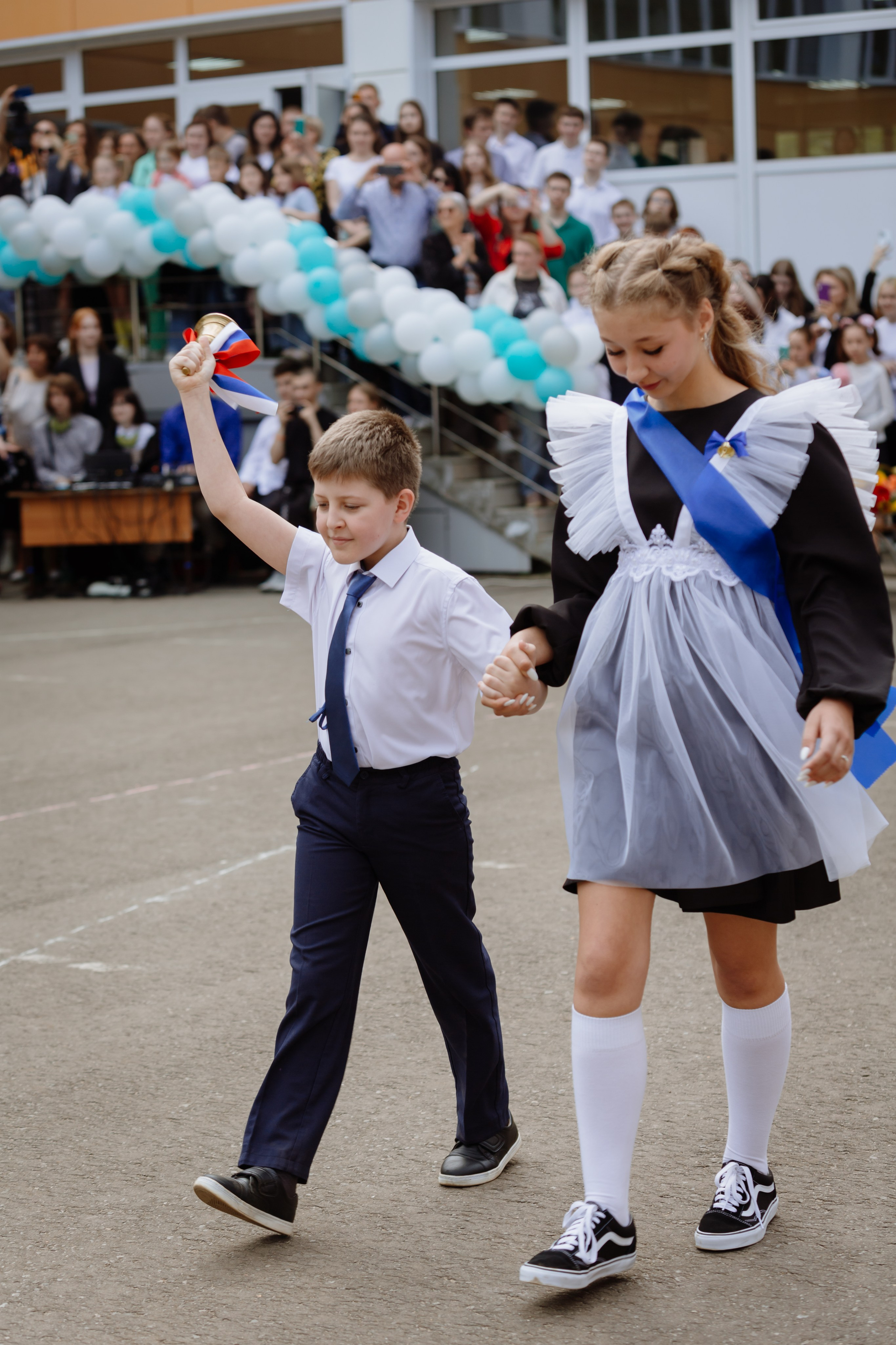 Последний звонок 2024 (3 часа фотосъемки). Профессиональный фотограф Надежда Антонова