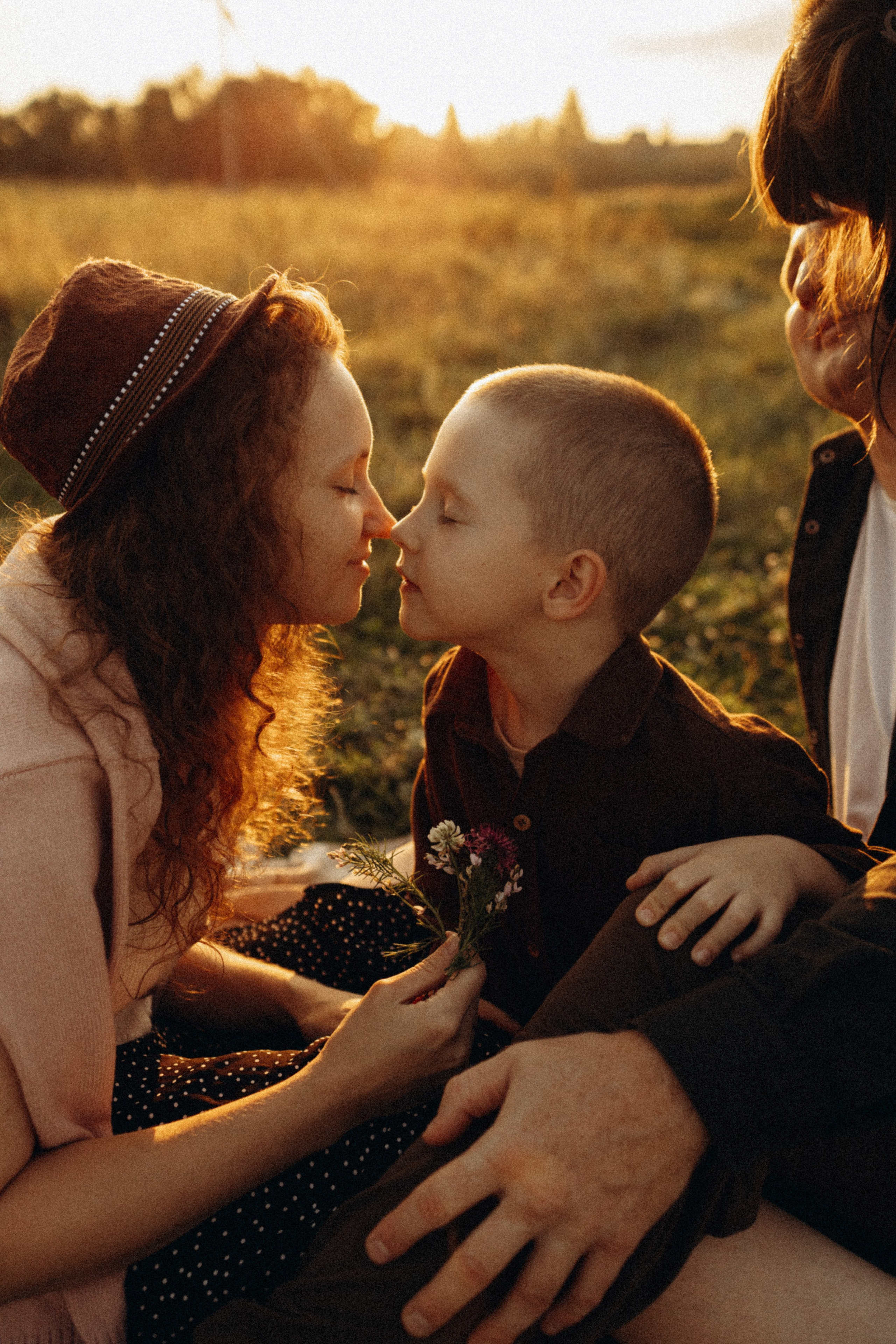 В лучах заката. Lifestyle семейный и детский фотограф в Омске Иванова Екатерина