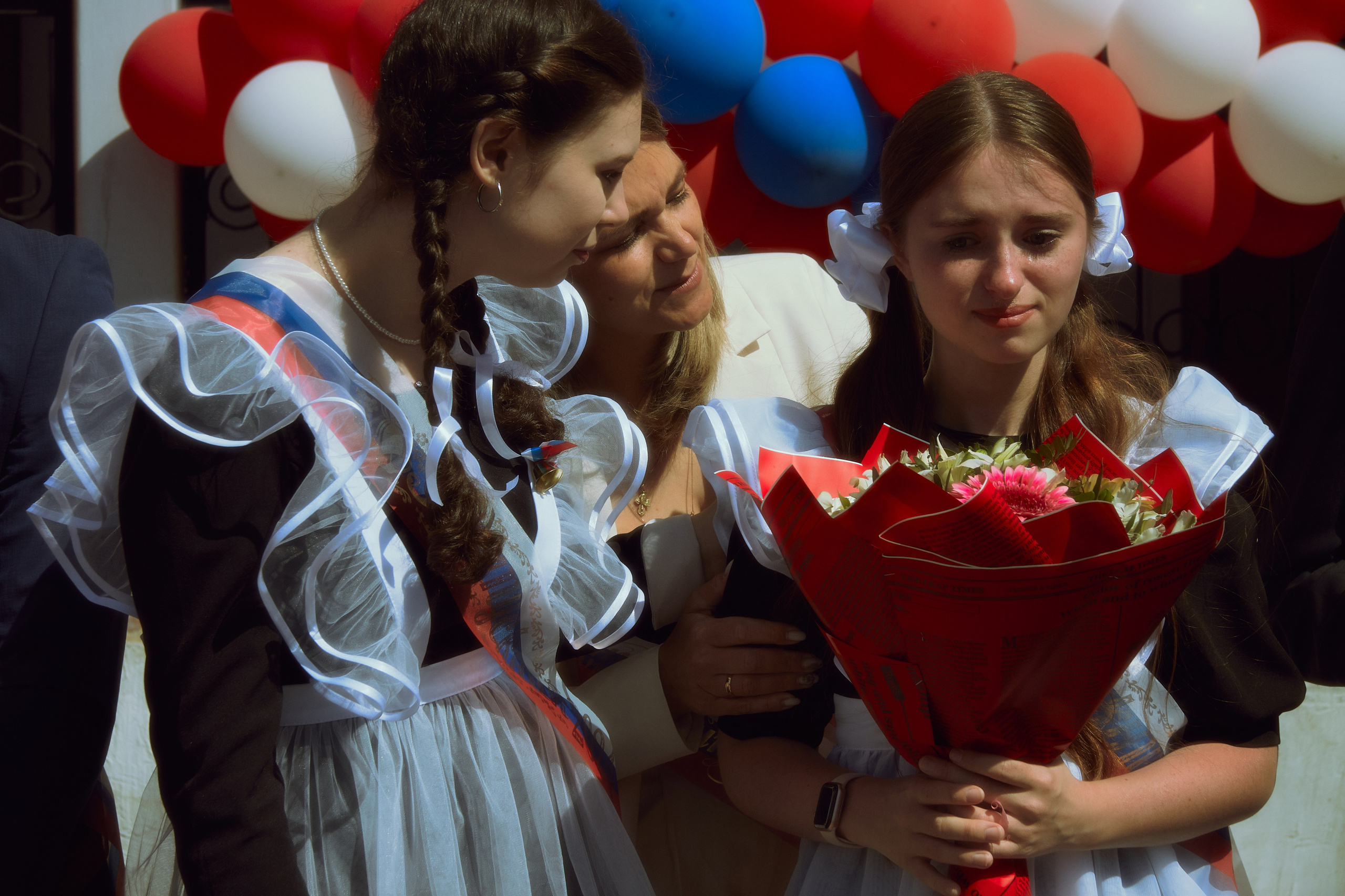 Последний звонок. Фотограф Елизавета Маслова. Москва. Art, Fashion