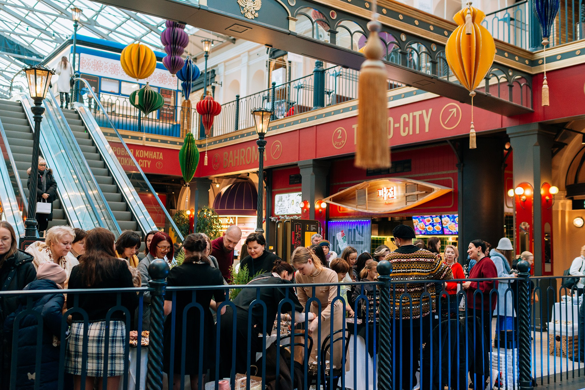 Светский винтаж. VOKZAL 1853. Декабрь 25. Репортажный фотограф в Санкт-Петербурге Анастасия Клёпова