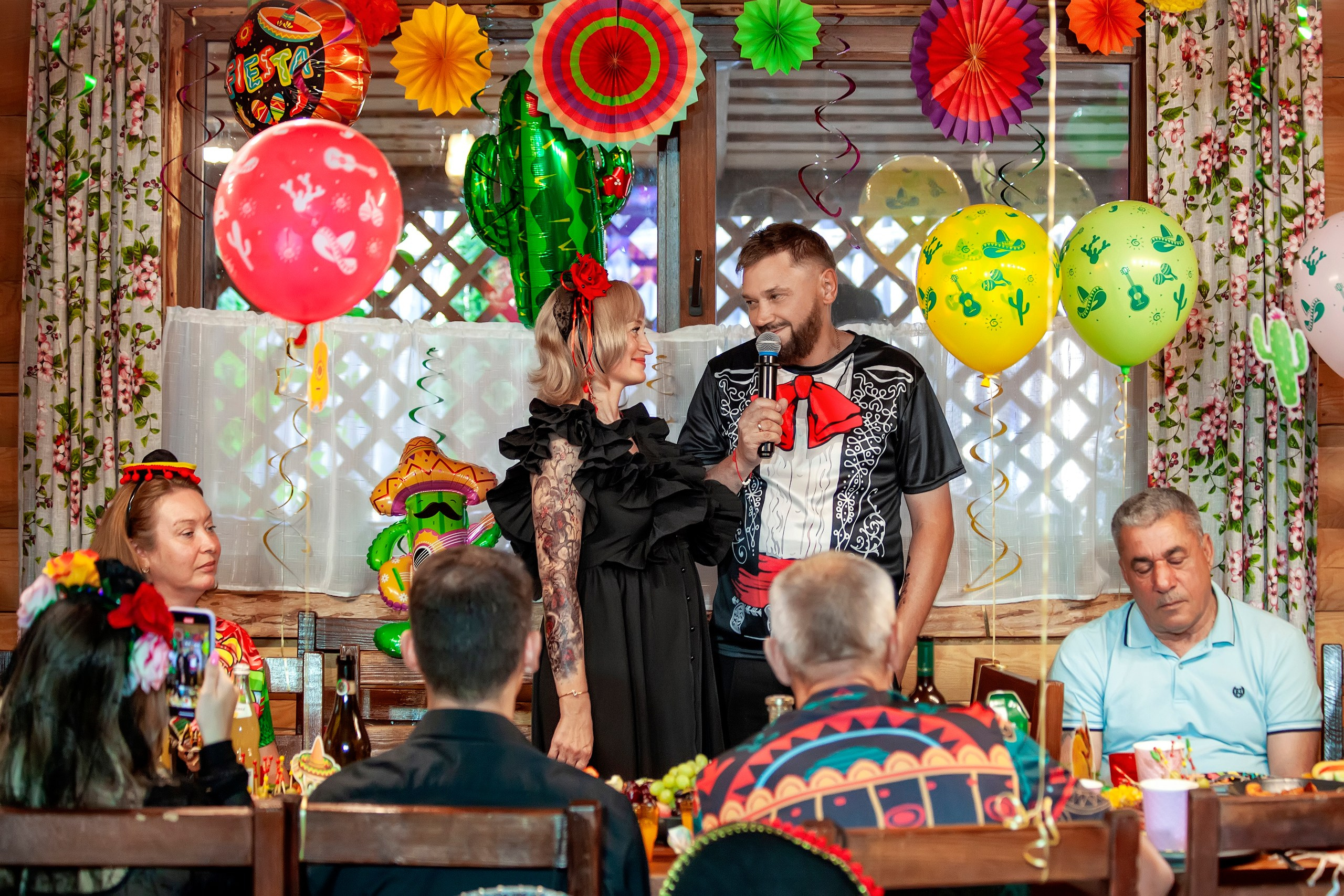Репортажная съёмка юбилея в мексиканском стиле. Фотограф в Ульяновске Наталья Янкаускене