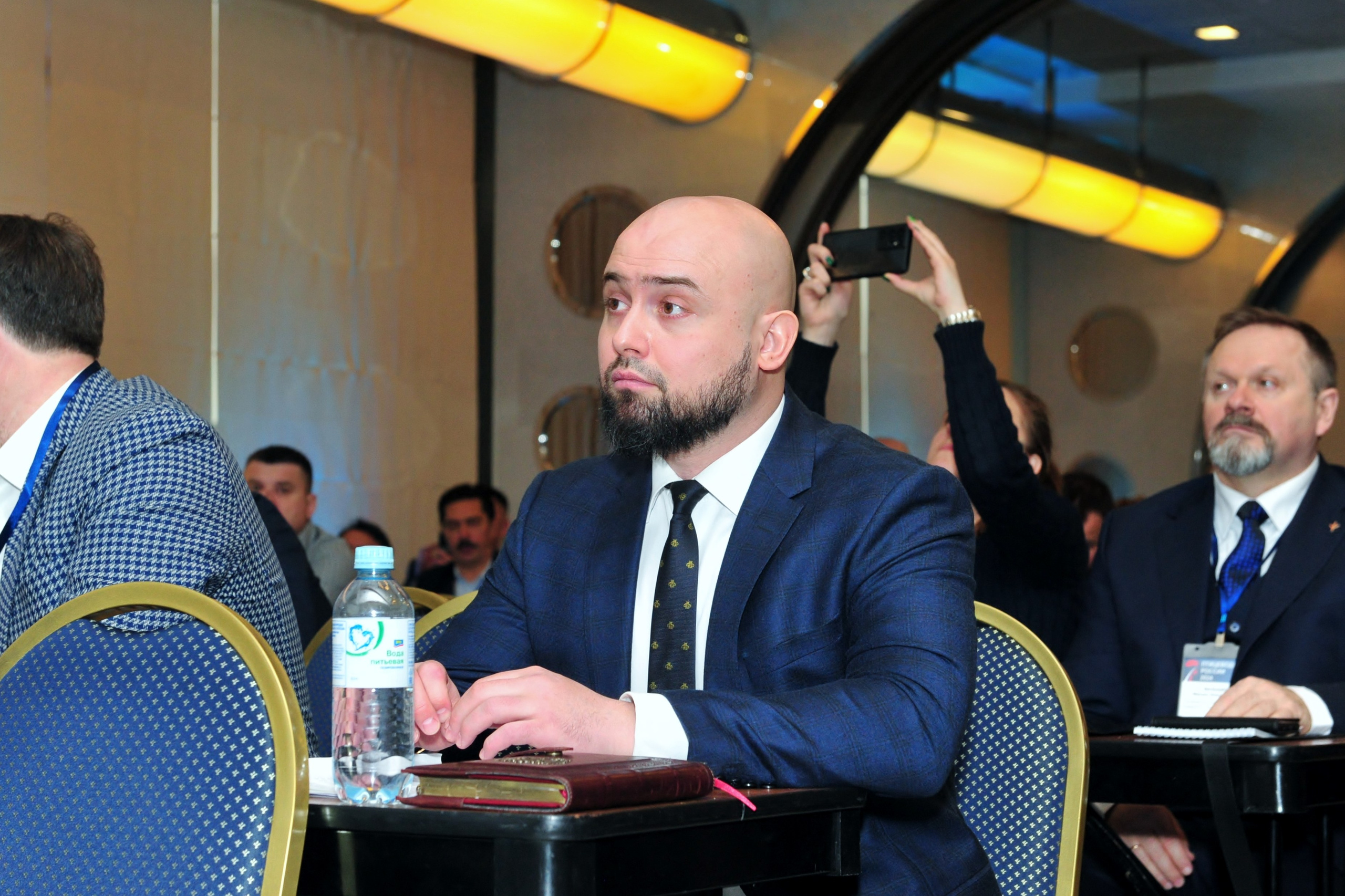 Экспресс съёмка участника Форума Птицеводство России в г-це Космос. Свадебный и семейный фотограф в Москве Ирина Гончарова