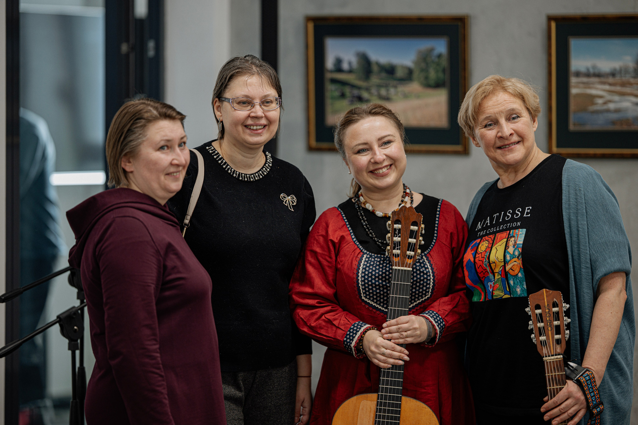Репортаж с творческой выставки работ фотографа Эдуарда Закирова. Свадебный фотограф в Казани, и Зеленодольске Радик Мухаметов