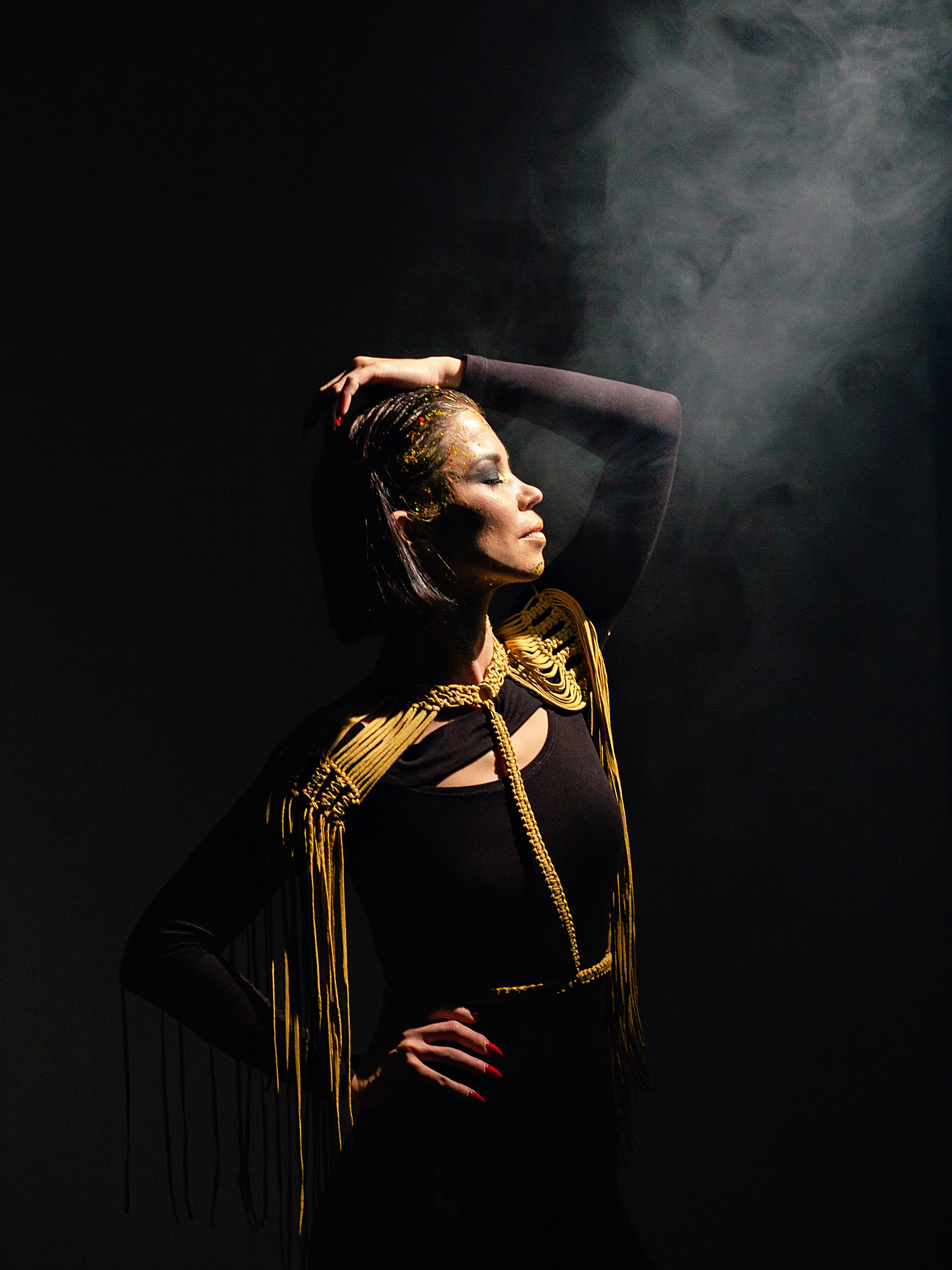 С дымом. Фотограф в г. Октябрьский (Башкортостан) Елена Вотинцева